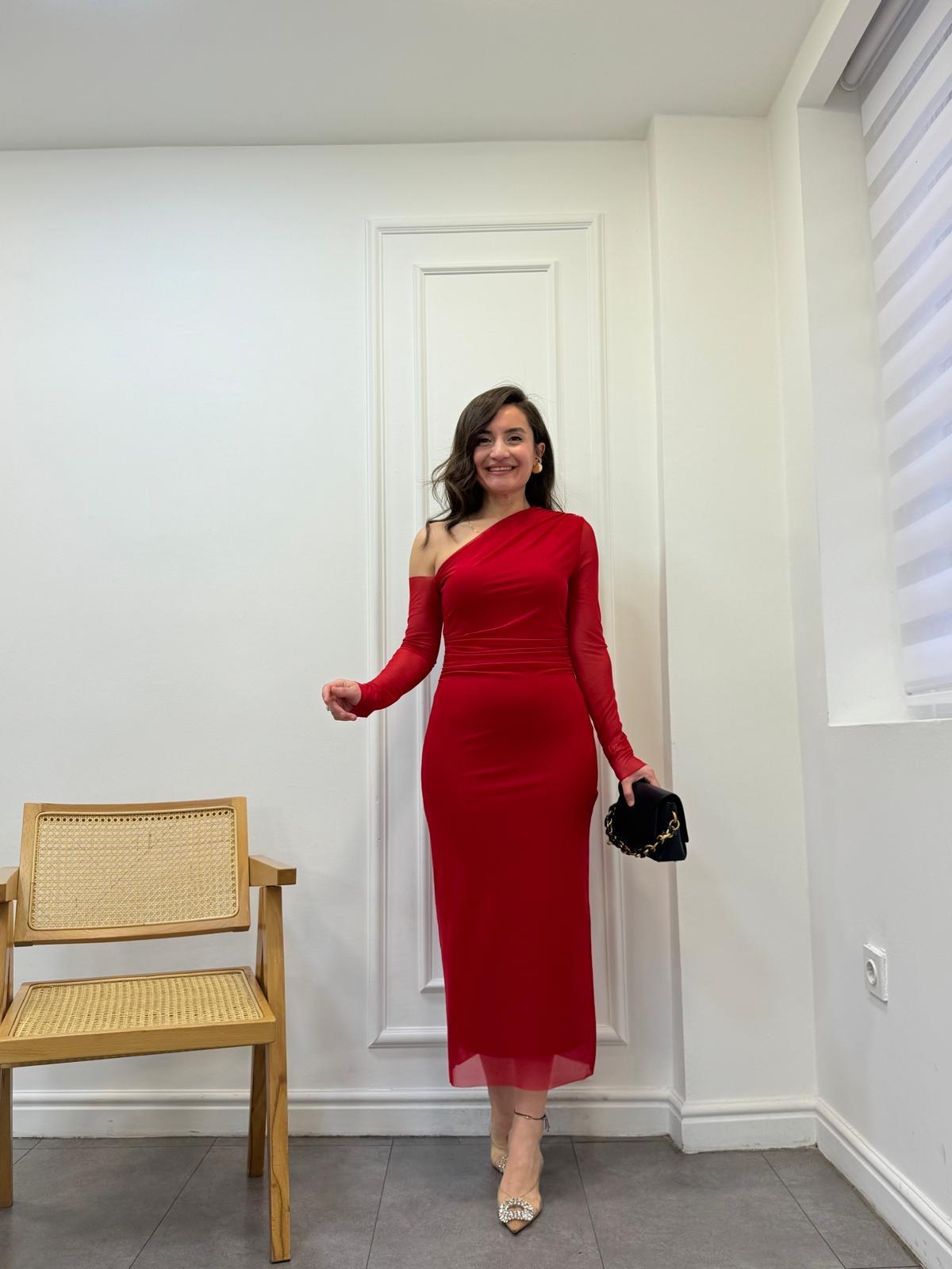 Kırmızı Kol Detaylı Drapeli Elbise 31942