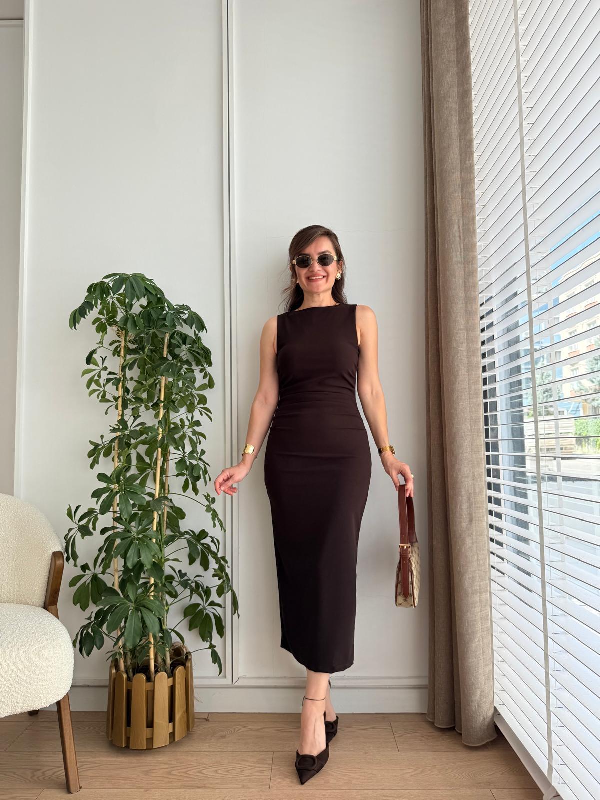 Koyu kahve Bel Drape Detaylı Yırtmaçlı Elbise 1216