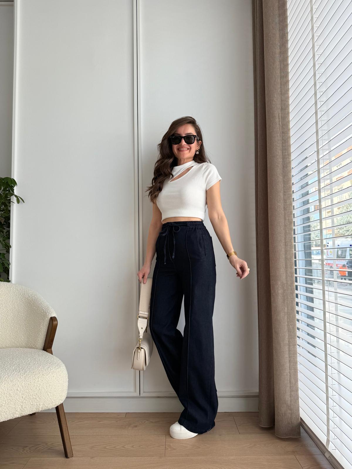 Lacivert Beli Lastikli Ön Dikiş Detaylı Geniş Paça Denim Pantolon 3782