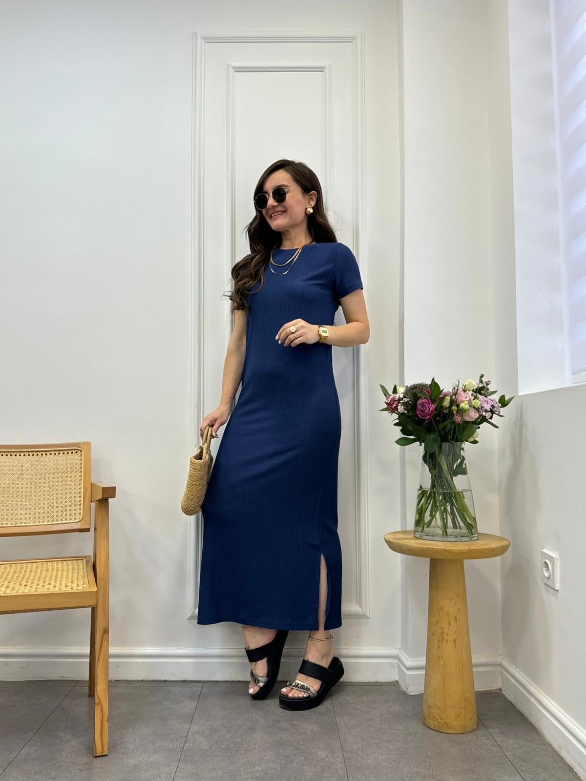 Lacivert Gofre Kumaş Yırtmaç Detaylı Elbise 6848