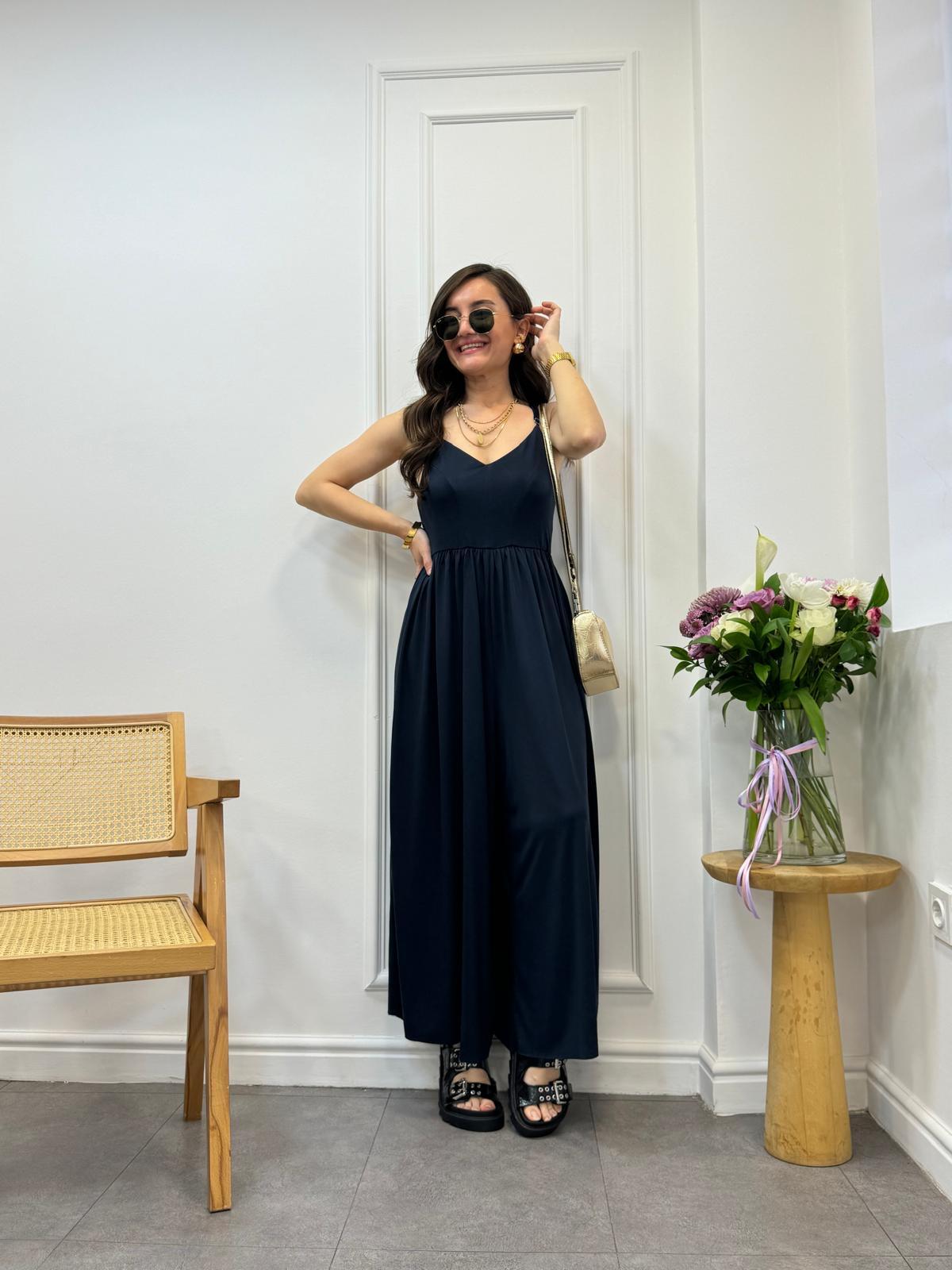 Lacivert İp Askılı Arka Çapraz Detaylı Özel Dokulu Tulum 0061