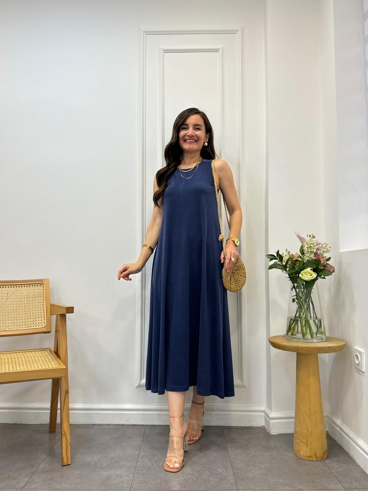 Lacivert Modal Kumaş Askılı Elbise 021