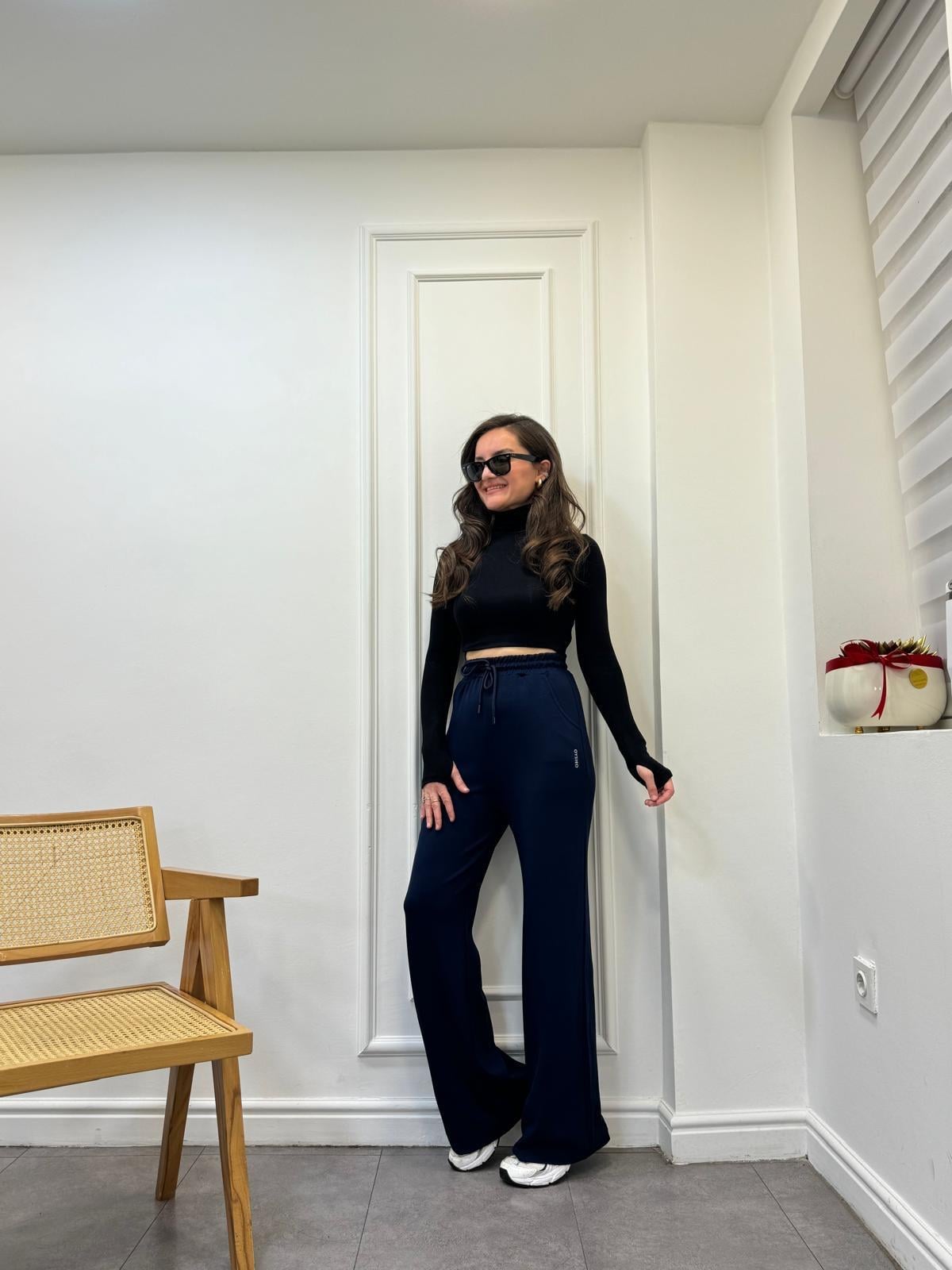 Lacivert Orjinal Marka Özel Dokulu Bol Paça Eşofman 241029