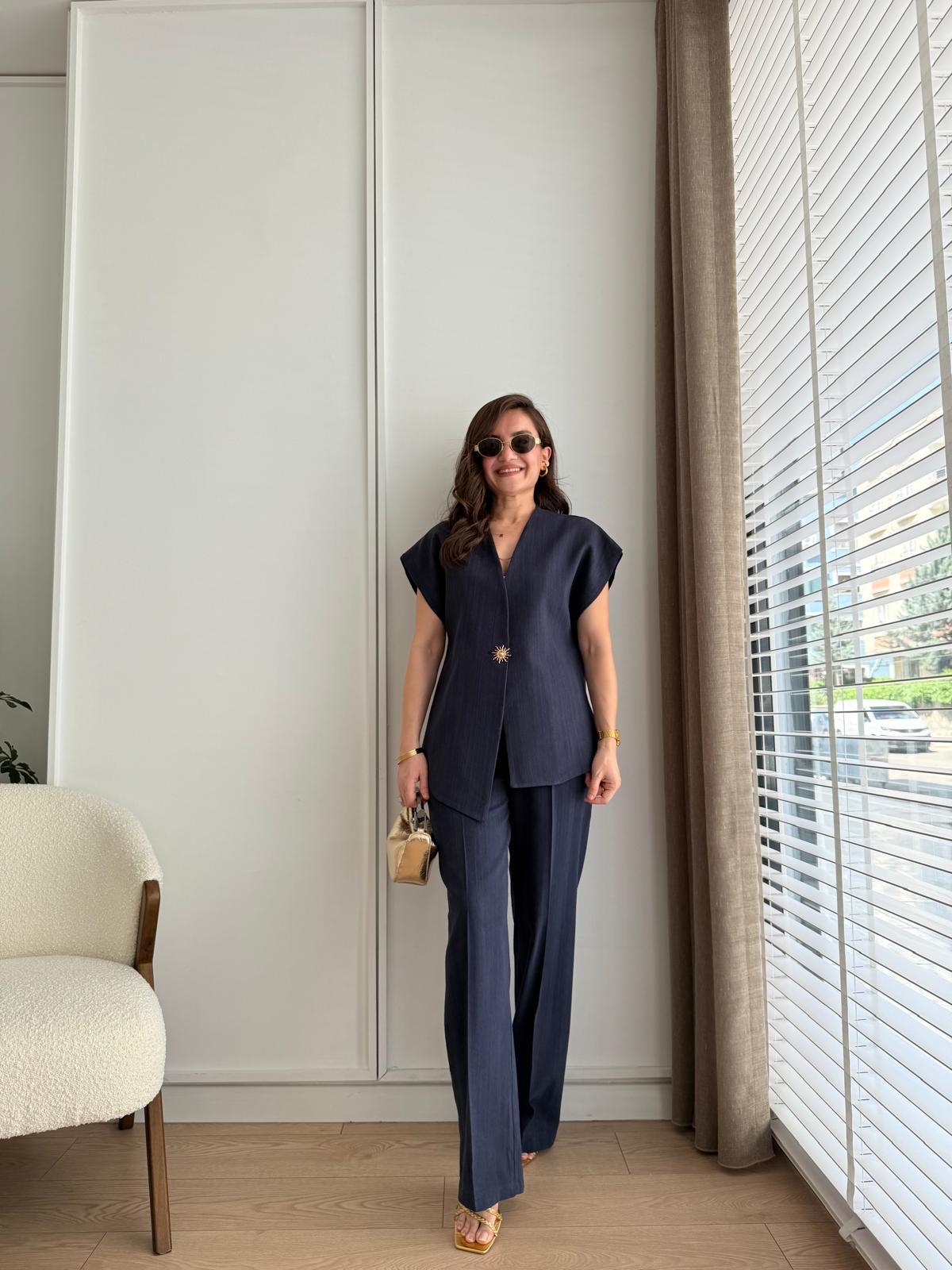 Lacivert Tasarım Asimetrik Kesim Yelek Pantolon Takım 8647