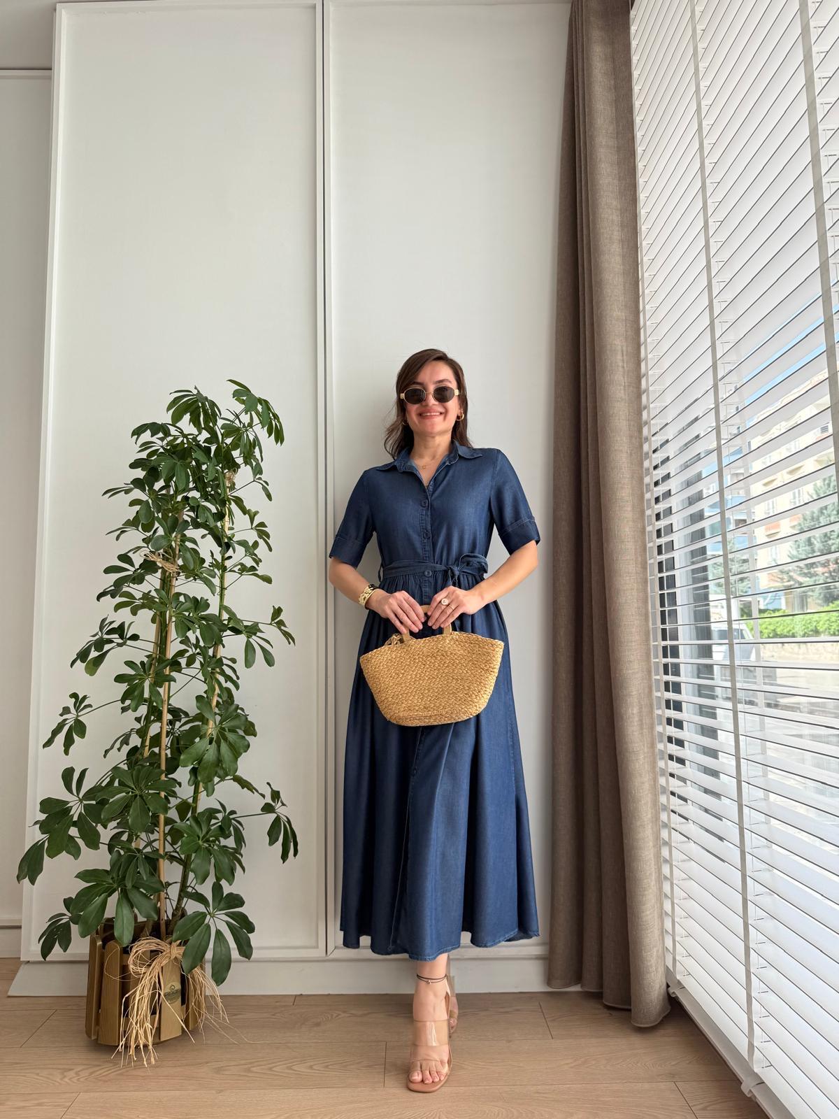 Lacivert Tensel Kumaş Kuşaklı Gömlek Elbise 2025