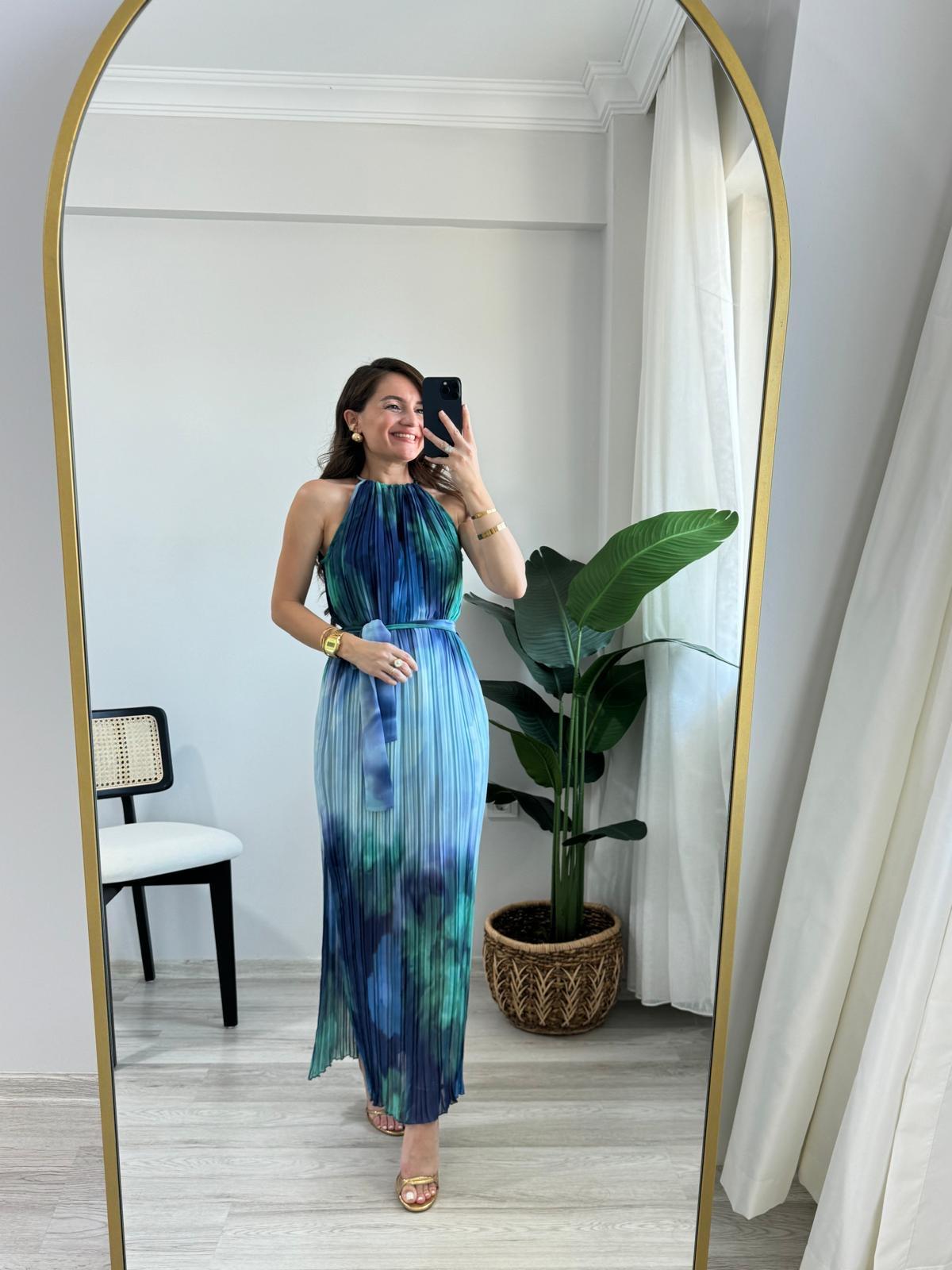 Mavi Halter Yaka Kuşaklı Piliseli Elbise 2334