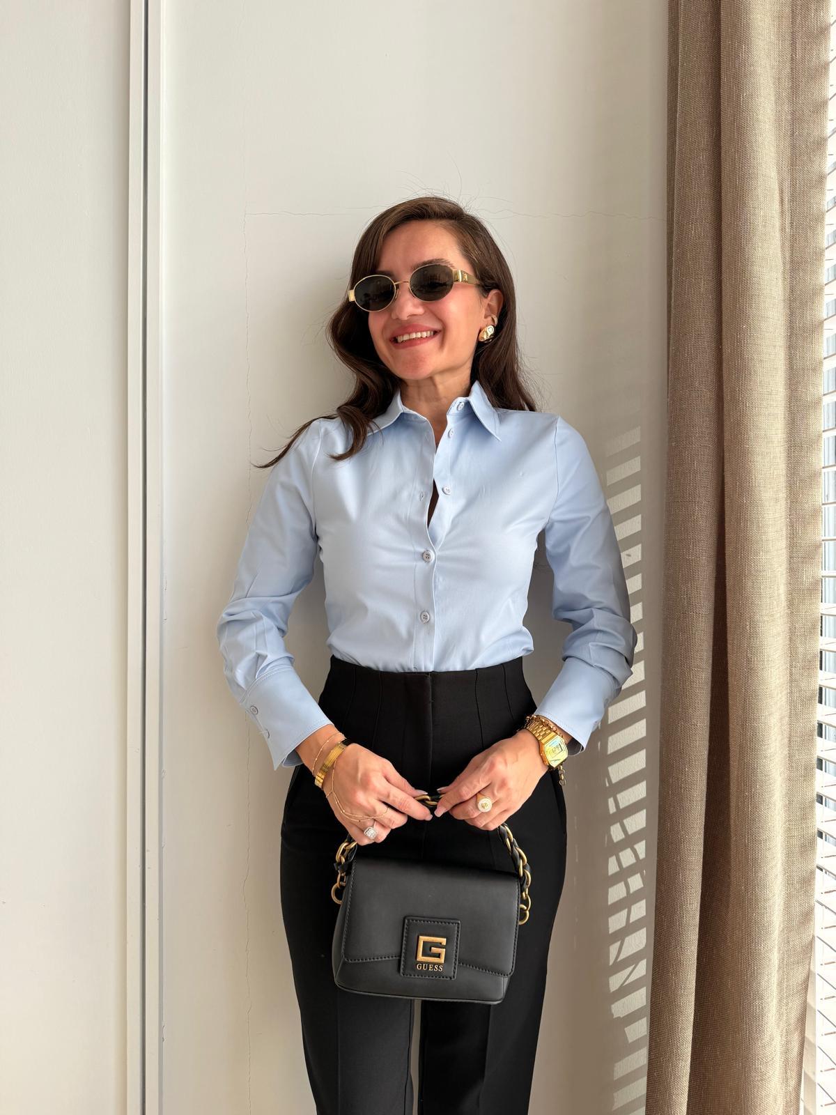 Mavi Kolu Geniş Manşetli Slimfit Gömlek 5142