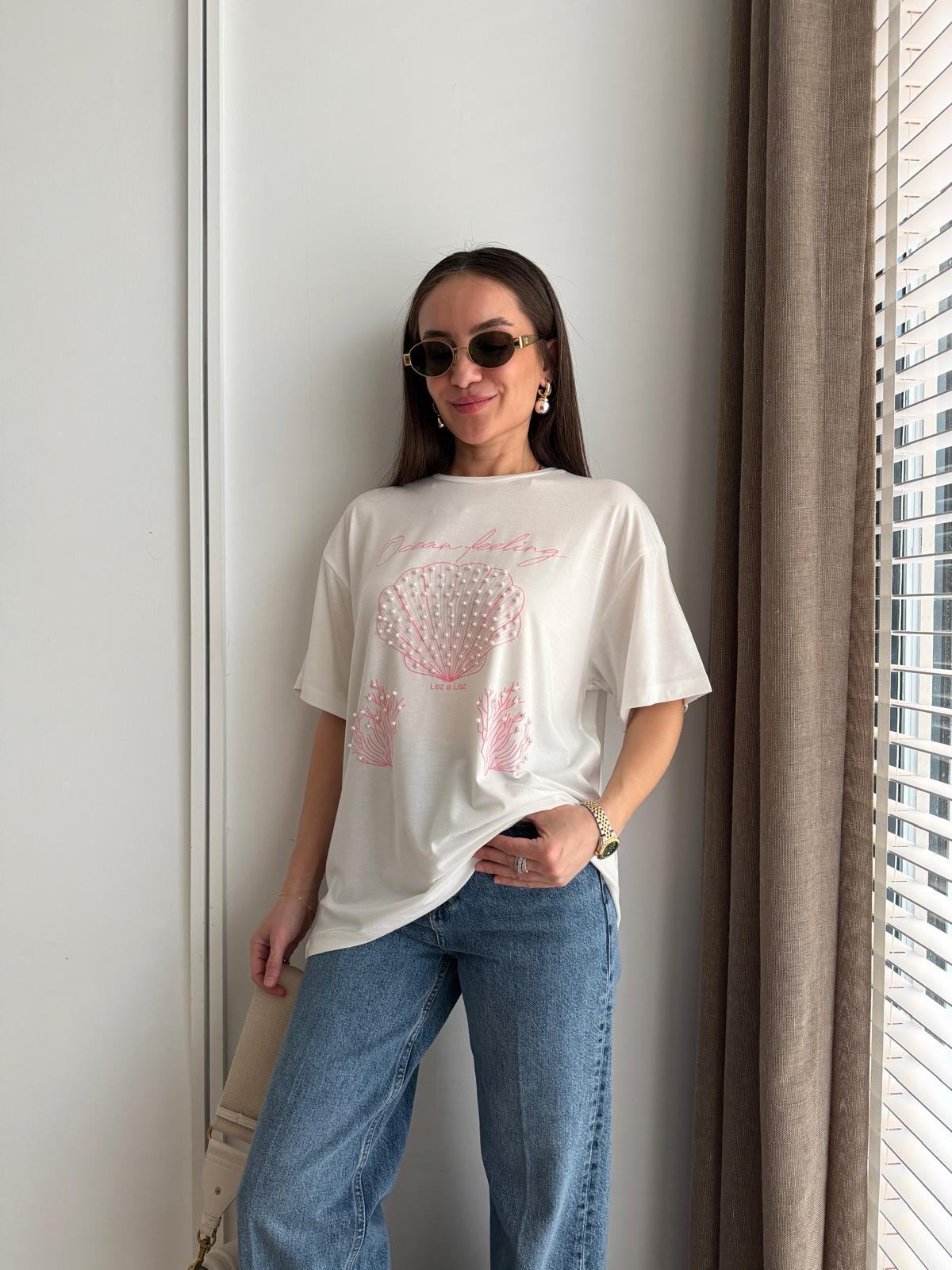 Pembe Bisiklet Yaka Boncuk Baskılı T-Shirt 22919