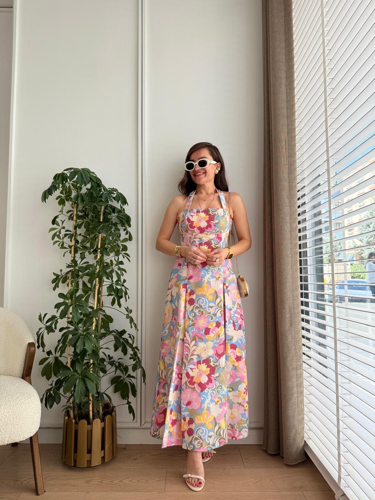 Renkli Çiçek Desenli Boyundan Bağlamalı Keten Elbise 5101