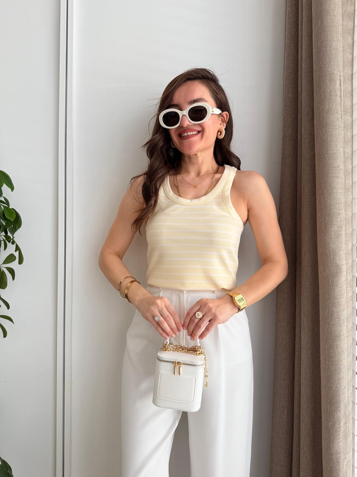 Sarı U Yaka Çizgili Uzun Atlet 16822