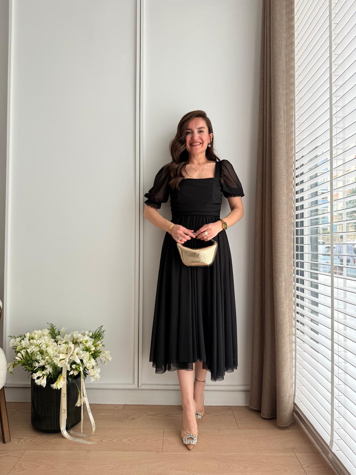 Siyah Balon Kol Drape Detaylı Tül Elbise 1230