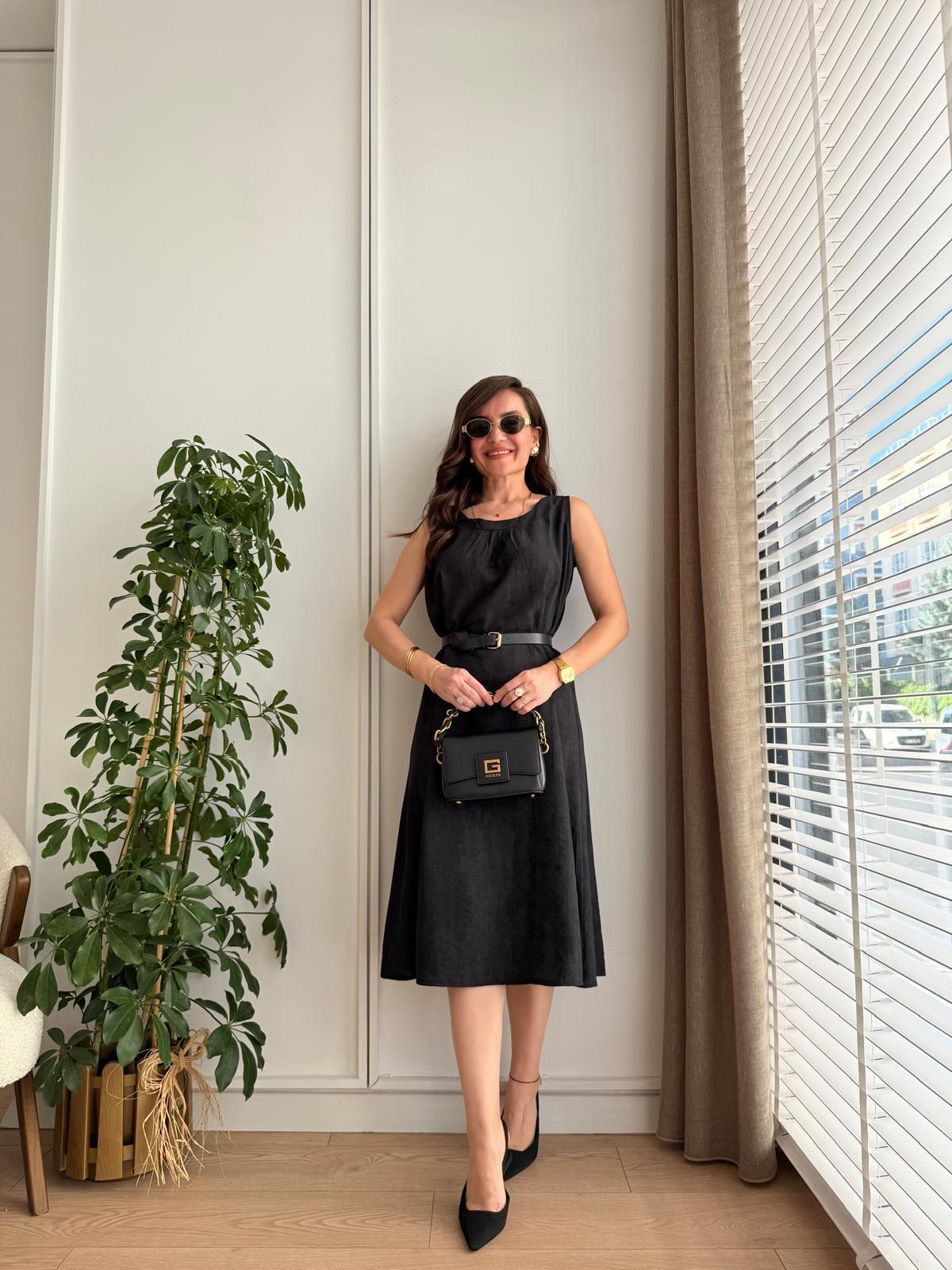 Siyah Bambu Kumaş Sıfır Kol Elbise 504