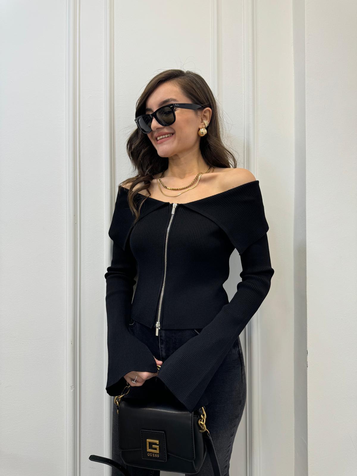 Siyah Bardot Yaka Kol Yırtmaç Detaylı Triko Hırka 60252