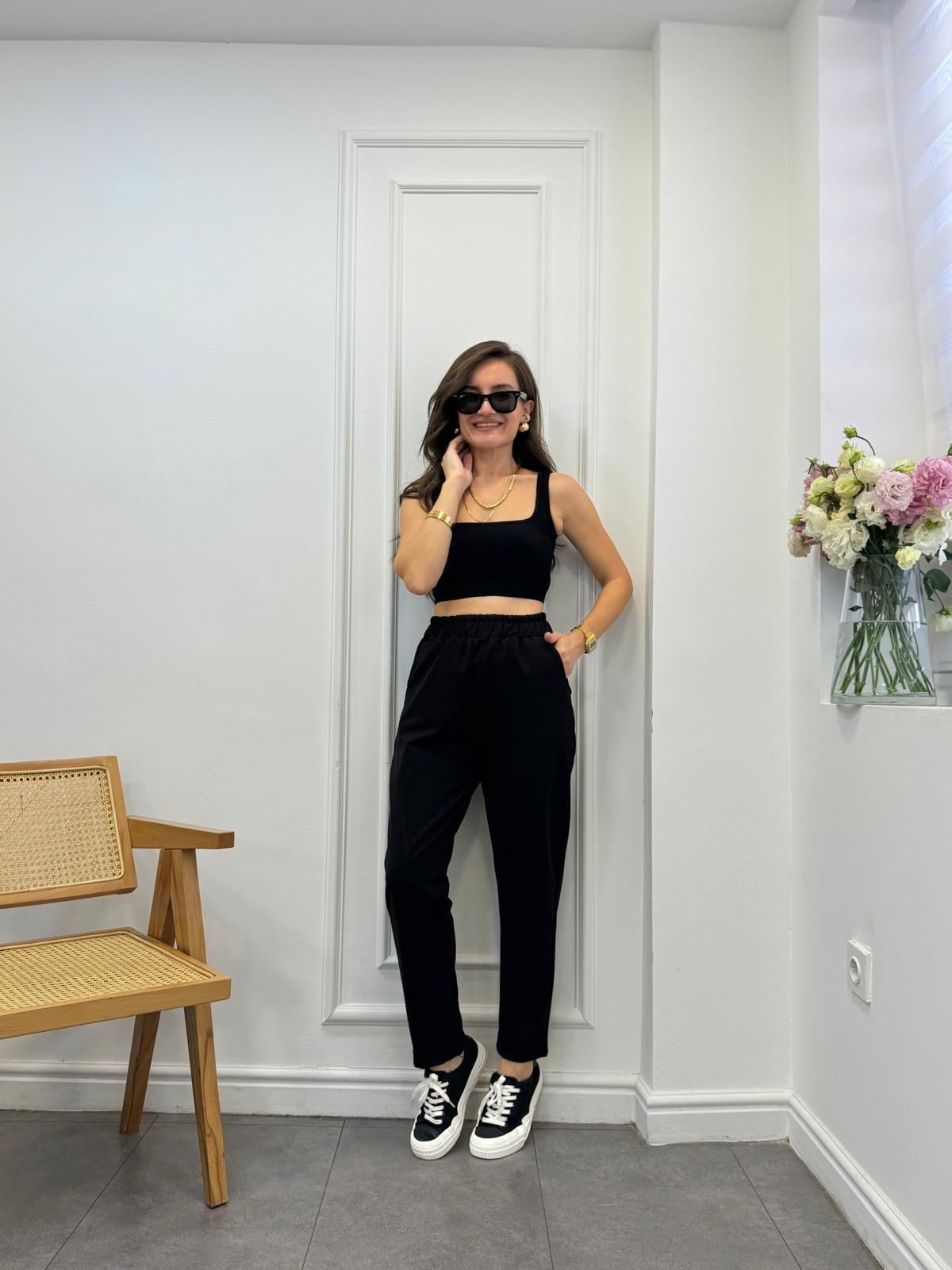 Siyah Bel Lastikli Dikiş Detaylı Jogger Pantolon 29019