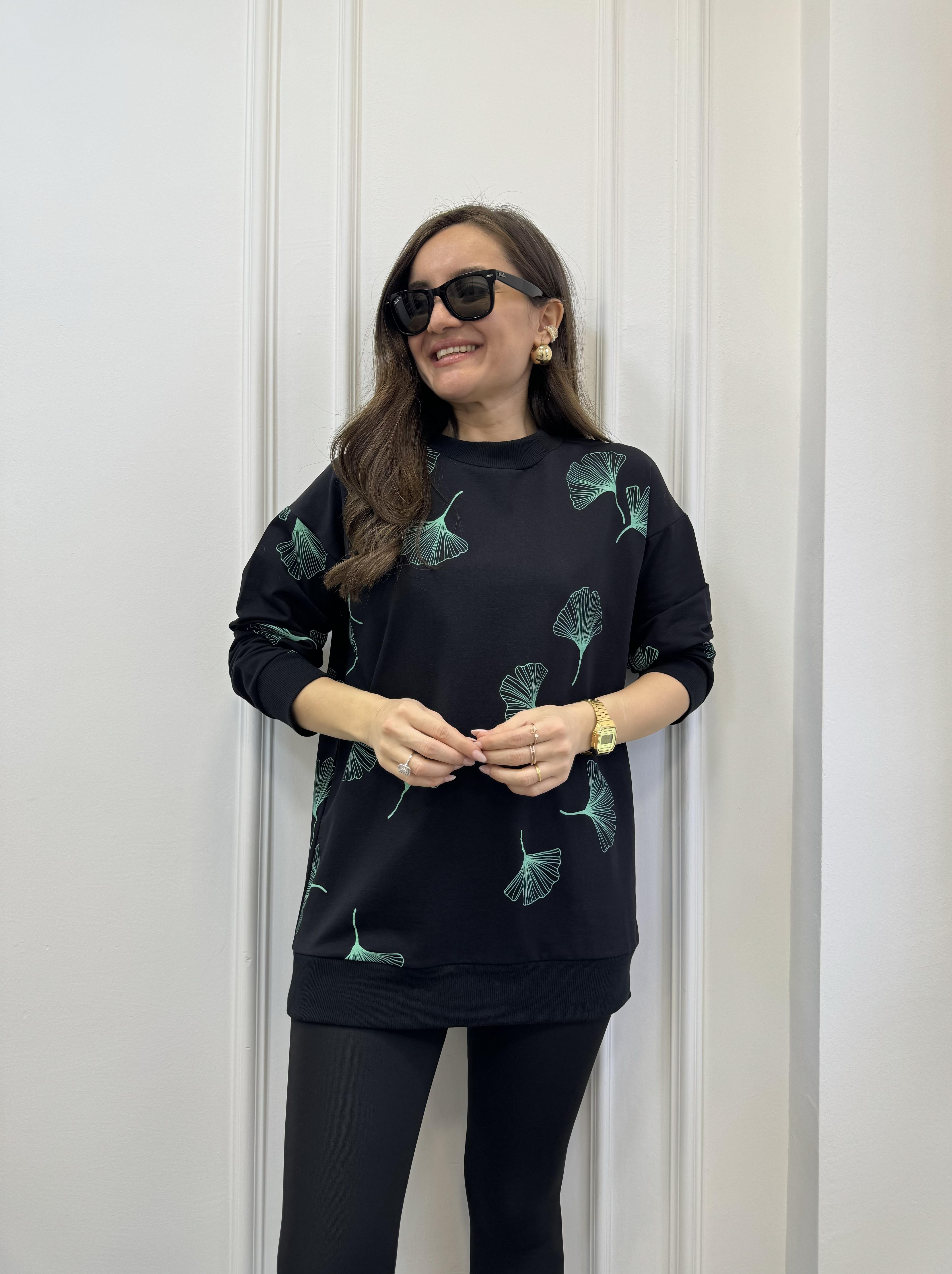 Siyah Bisiklet Yaka Yeşil Desenli Oversize Sweatshirt 9191