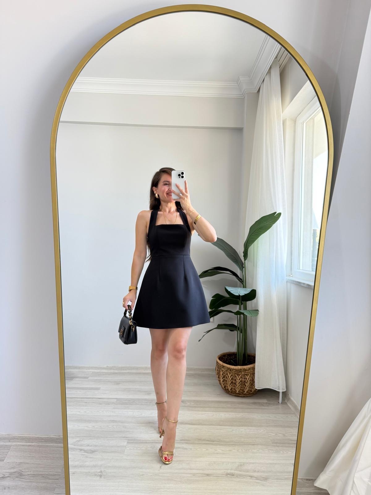 Siyah Boyundan Askılı Mini Elbise 12328