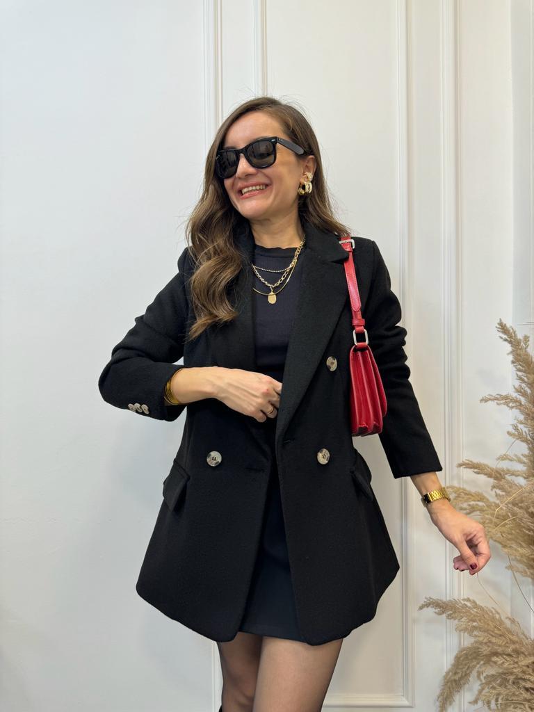 Siyah Düğme Detaylı Kaşe Blazer Ceket 2047
