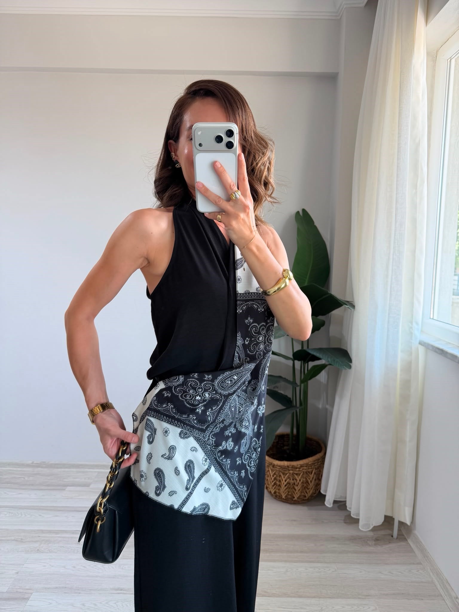 Siyah Halter Yaka Etnik Desen Fularlı Tulum 6017