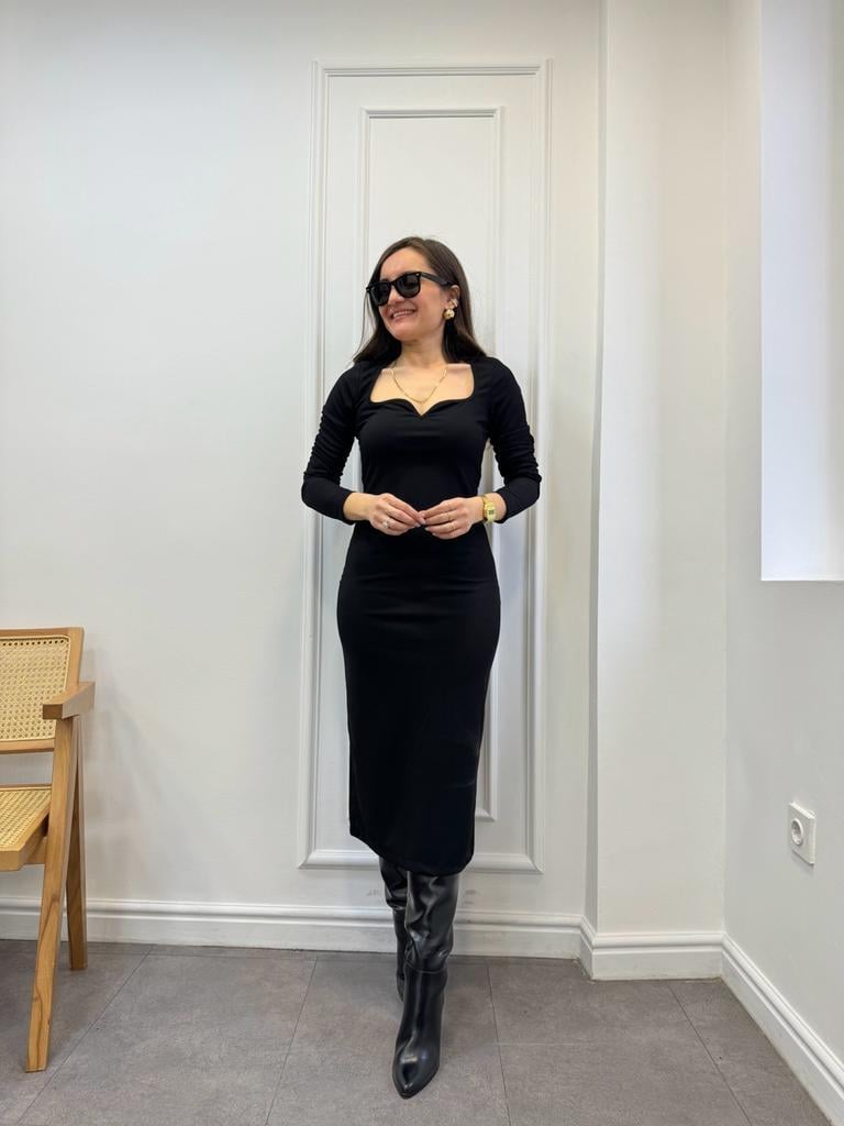 Siyah Kalp Yaka Yırtmaç Detaylı Midi Boy Elbise 5036