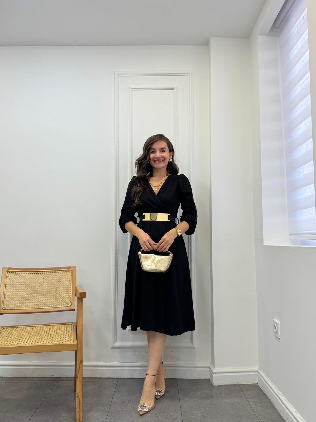 Siyah Kolu Dikişli Kemerli Çan Elbise 1128