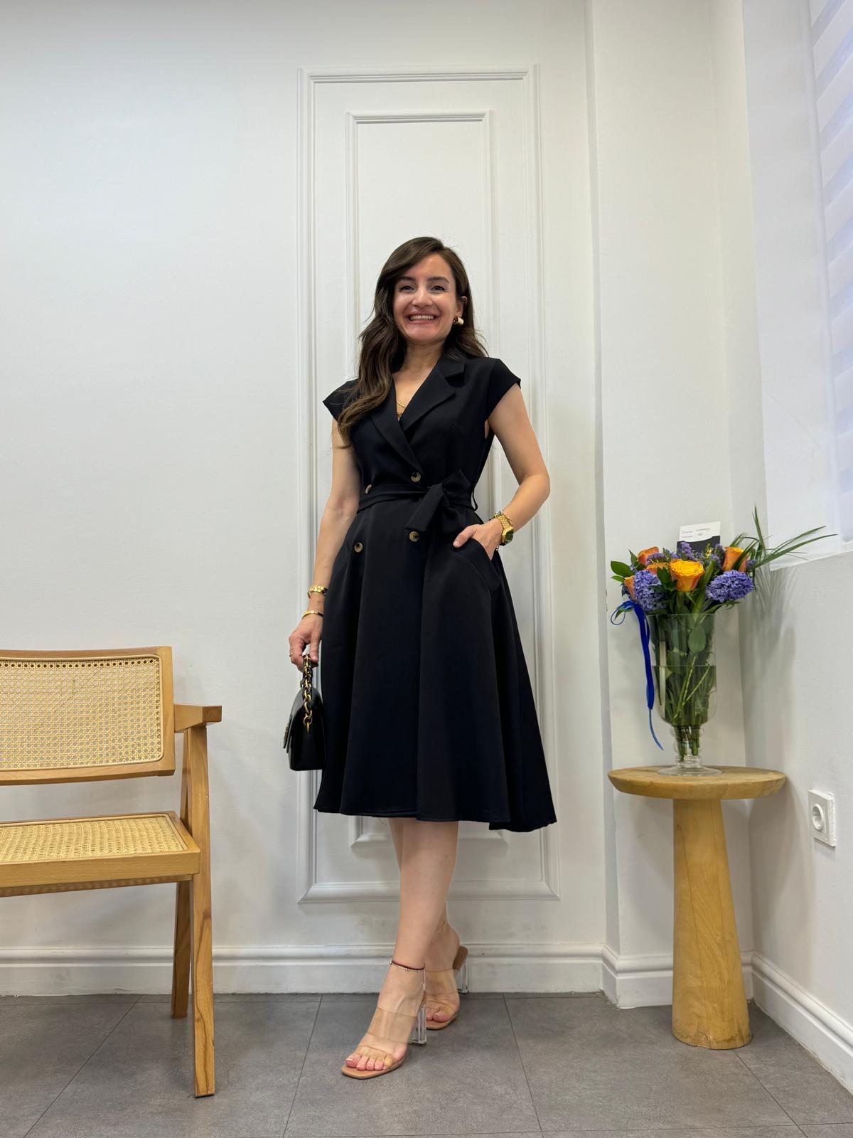 Siyah Kruvaze Yaka Düğme Detaylı Ceket Elbise 4078