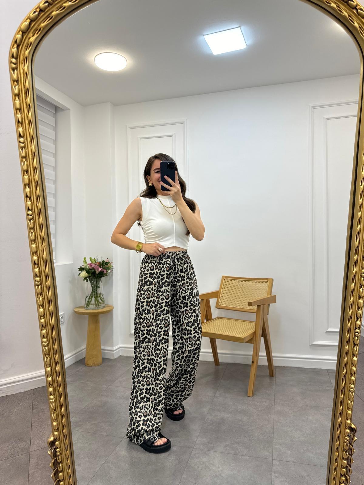 Siyah Leopar Beli Lastikli Pantolon 22032