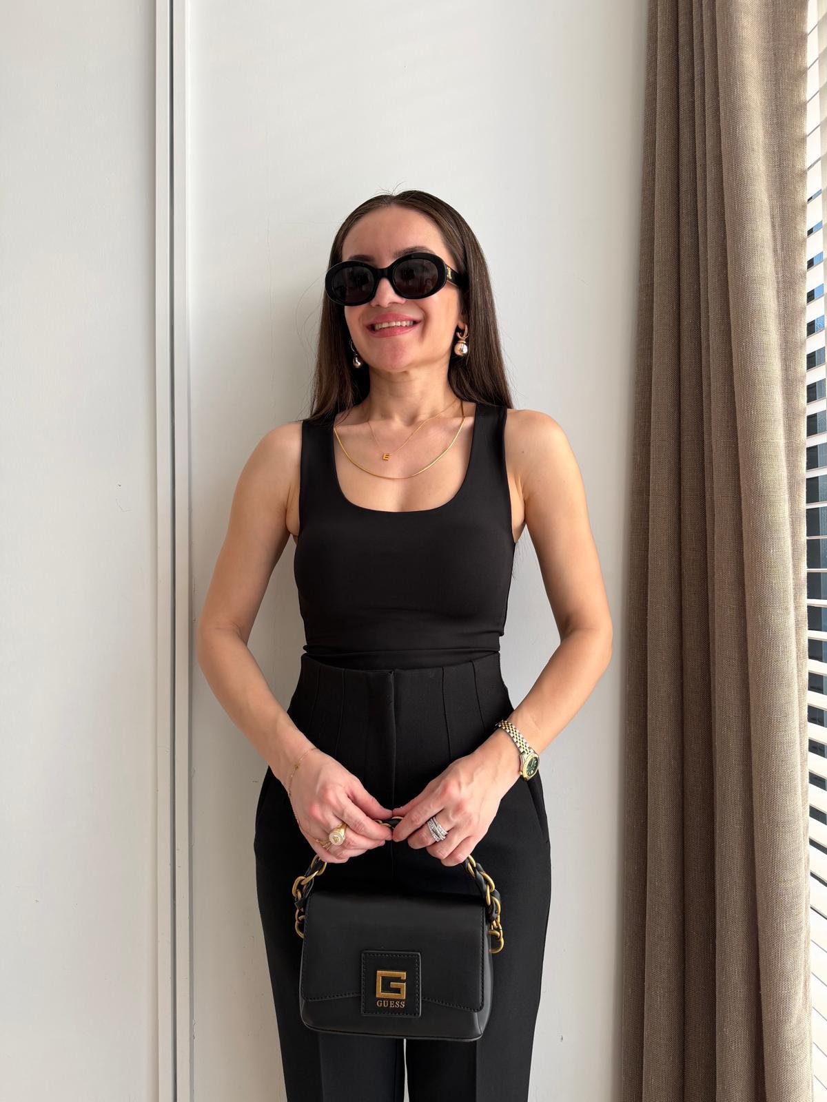 Siyah Lüx Kalite U Yaka Atlet 015