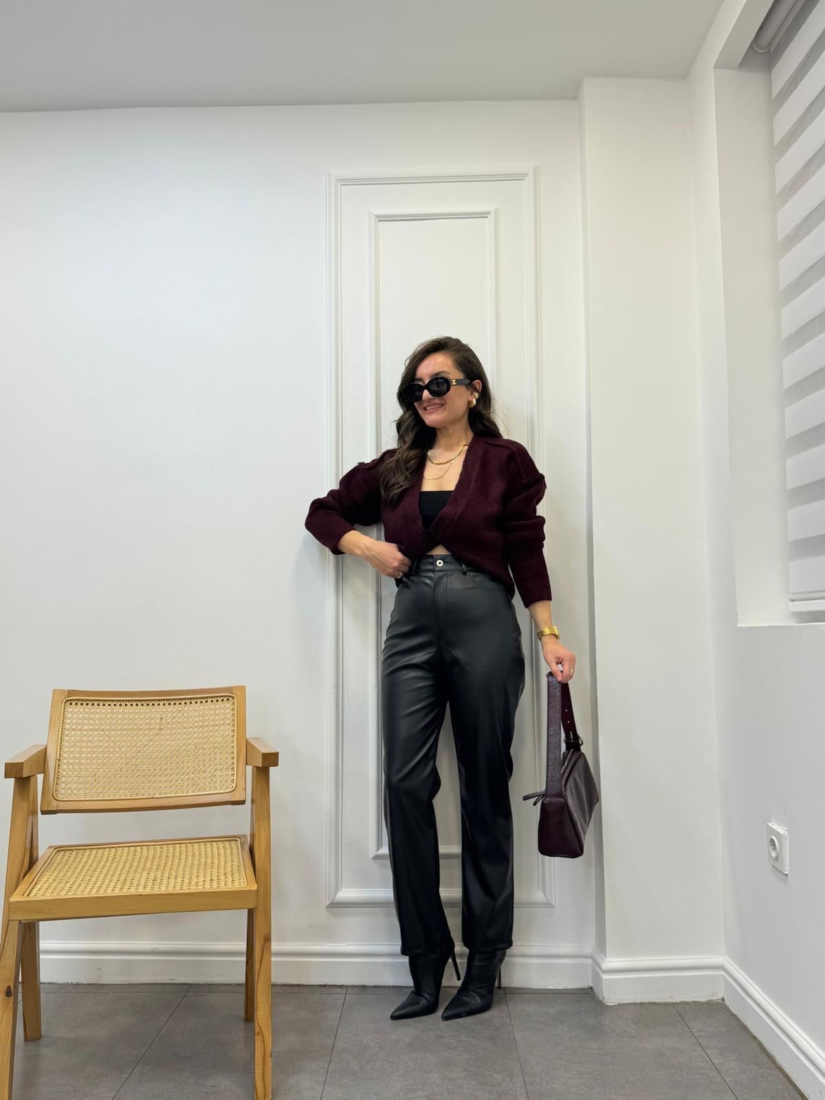 Siyah Marka Model Yüksek Bel Şardonlu Deri Pantolon 2709