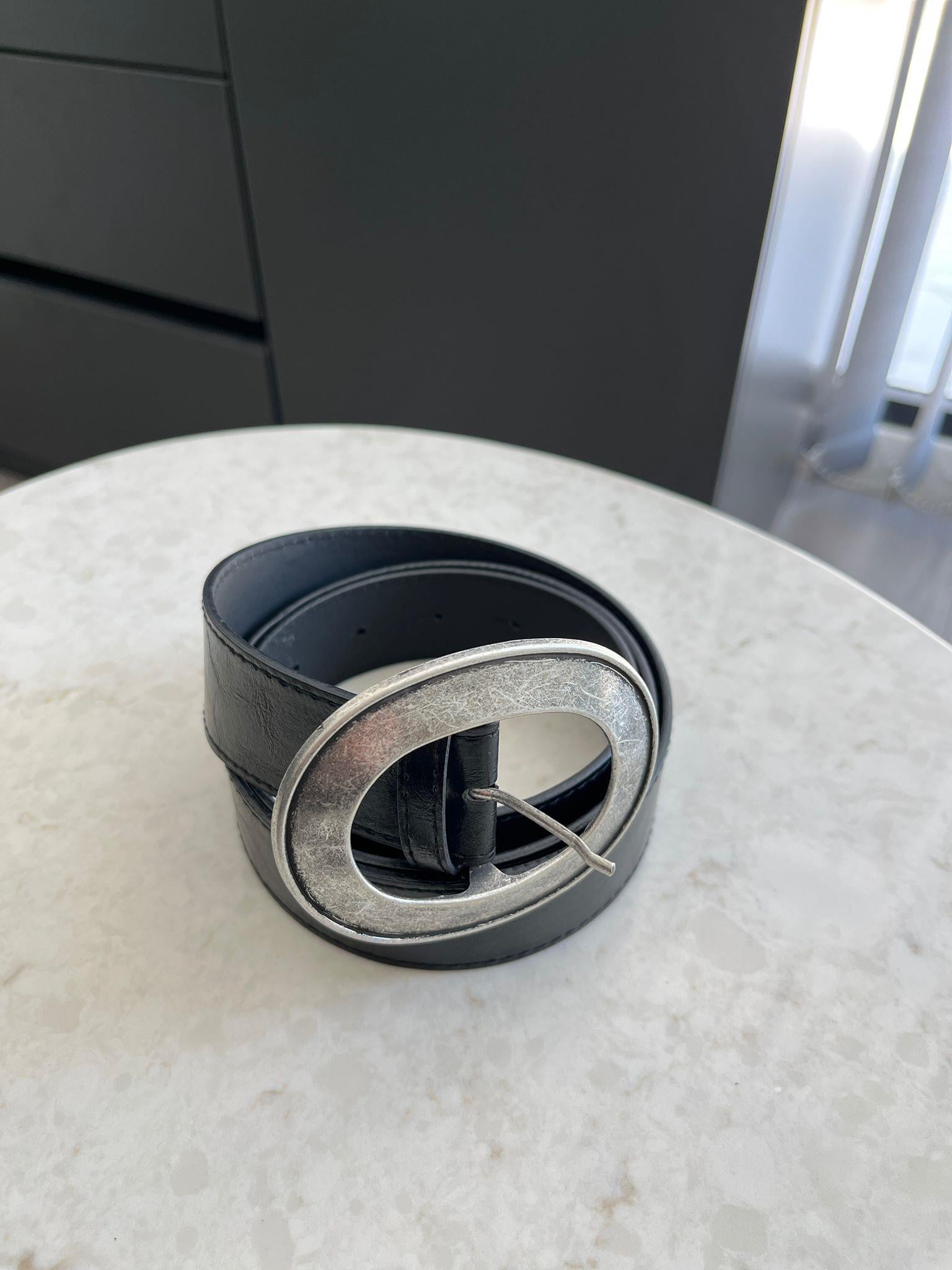 Siyah Metal Tokalı Kemer SB74