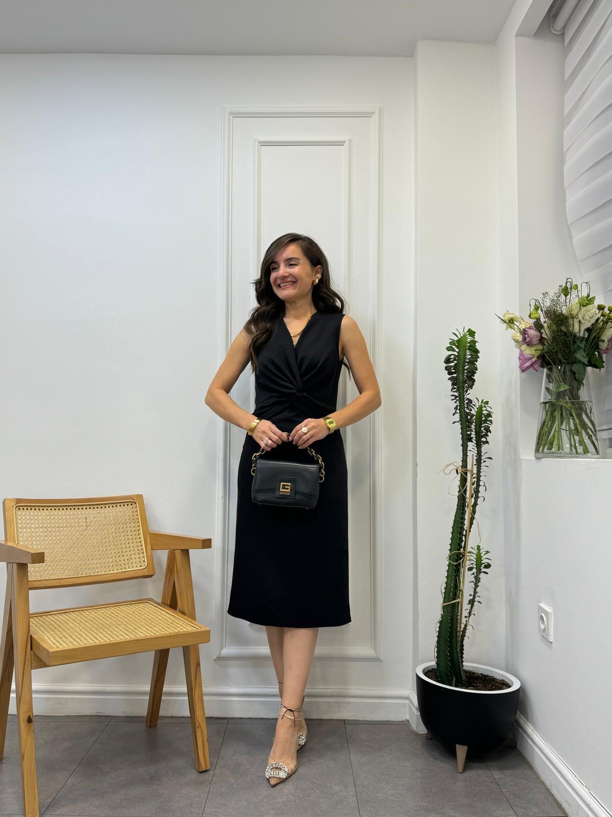 Siyah Önü Düğüm Detaylı Kalem Elbise 2061