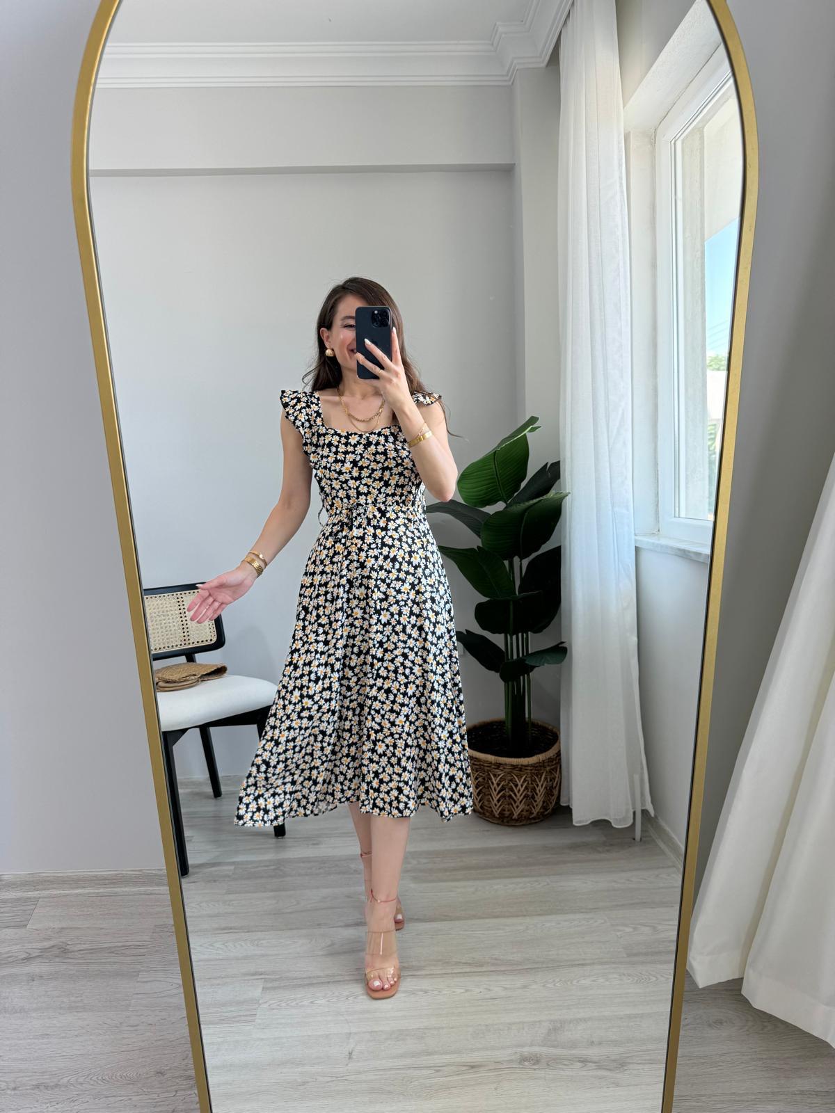 Siyah Papatya Desenli Sırt Gipeli Elbise 3008