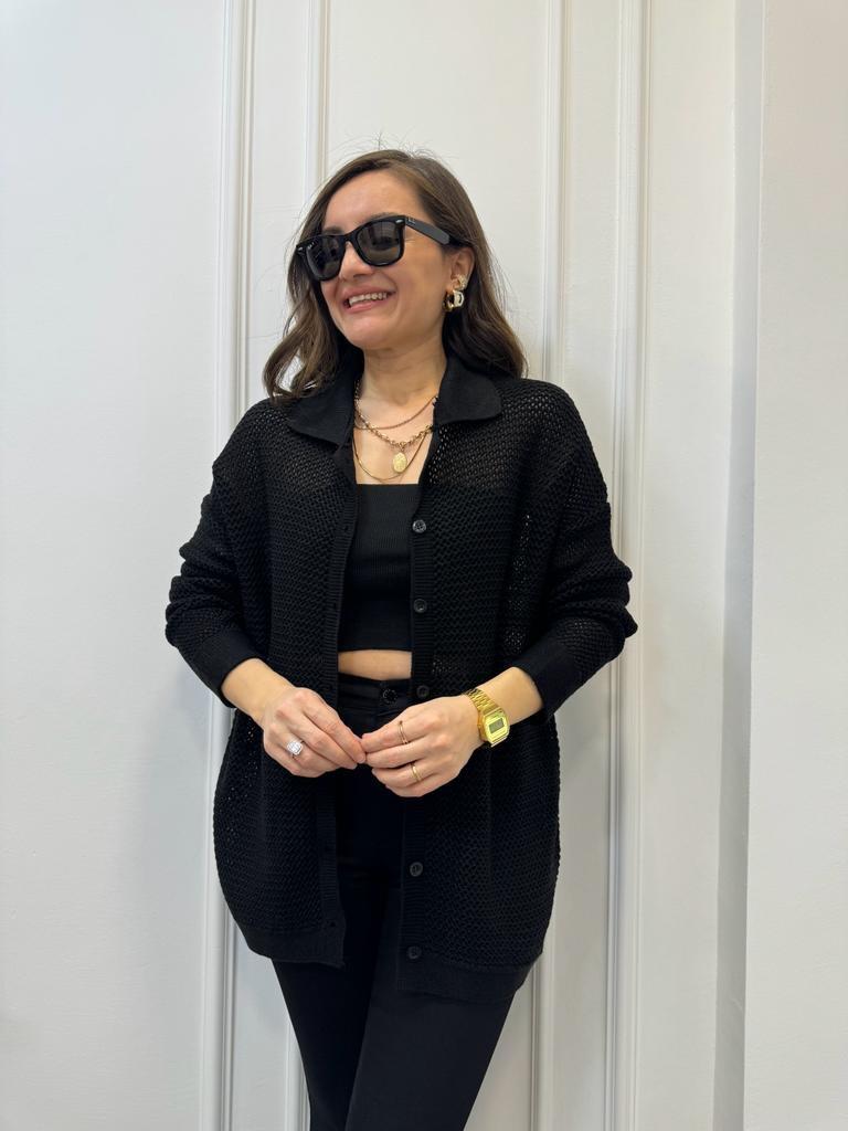 Siyah Polo Yaka Önü Düğmeli Ajurlu Oversize Hırka 4194