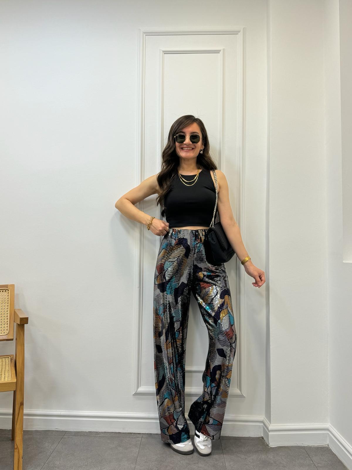 Siyah Renkli Payetli Salaş Pantolon 28240