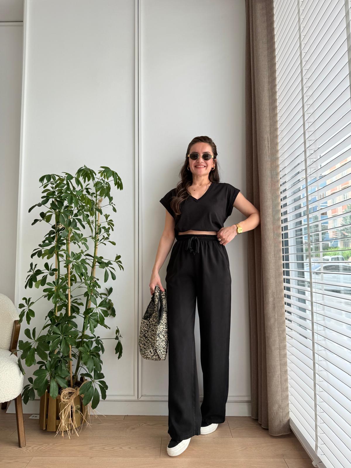 Siyah Tensel Kumaş Beli Lastikli Palazzo Pantolon 8033
