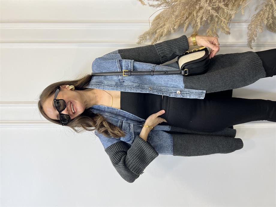 Siyah Triko Detaylı Denim Ceket 1011