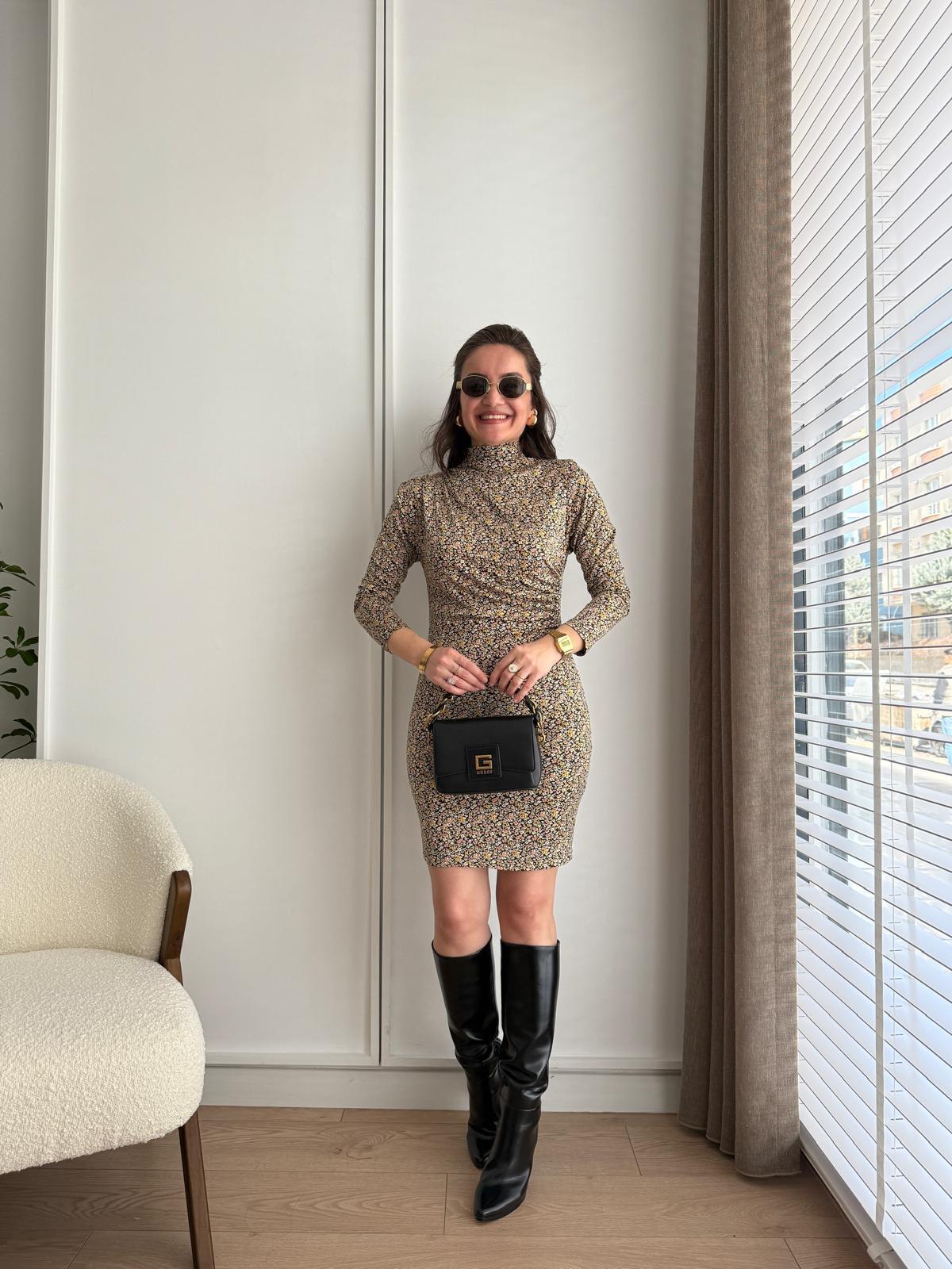 Siyah Vatkalı Çıtır Desen Drapeli Elbise 1191