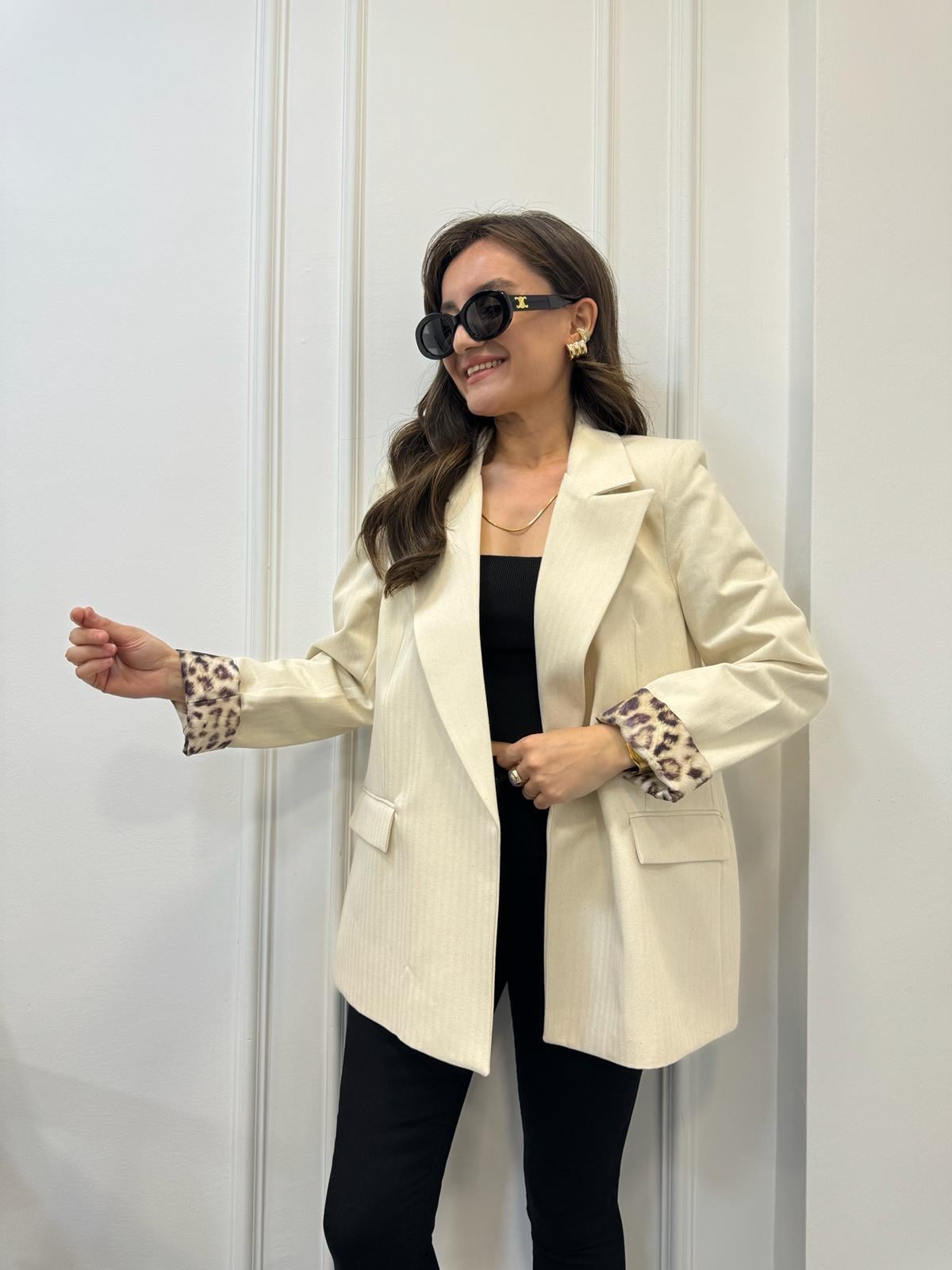 Taş Astarı Leopar Desenli Blazer Ceket 9195