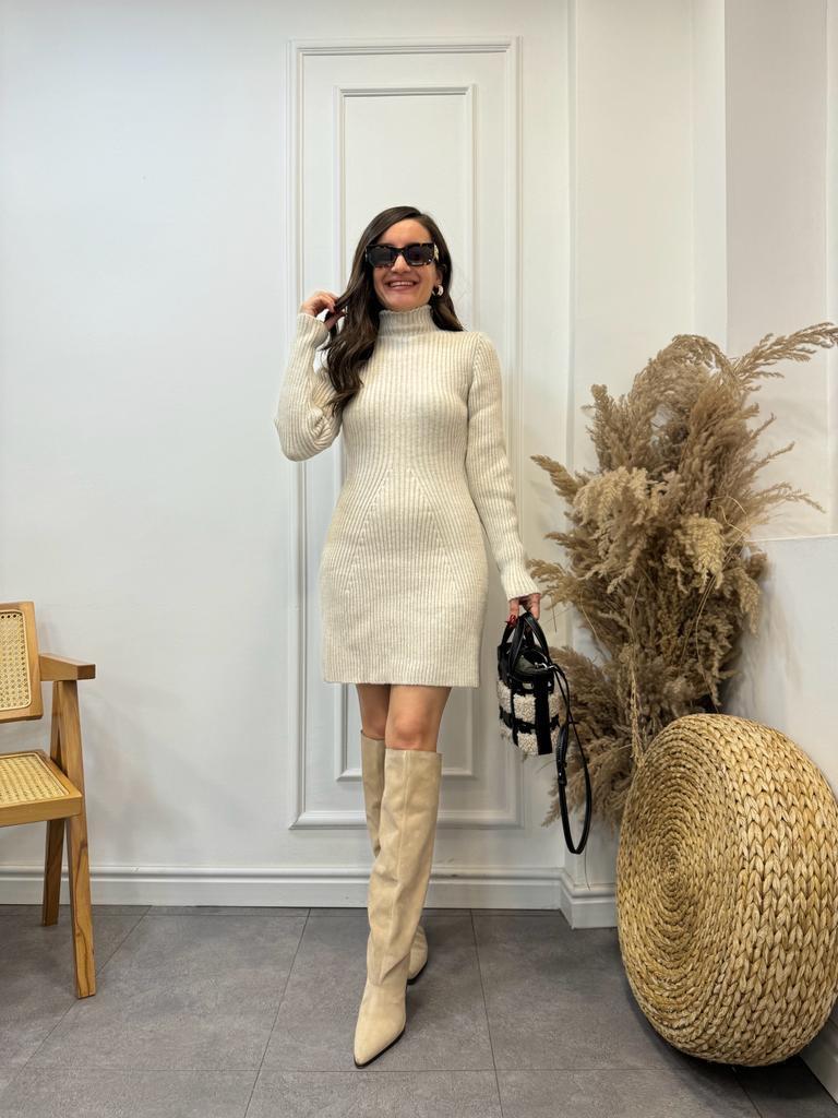 Taş Balıkçı Yaka Midi Boy Elbise 4200