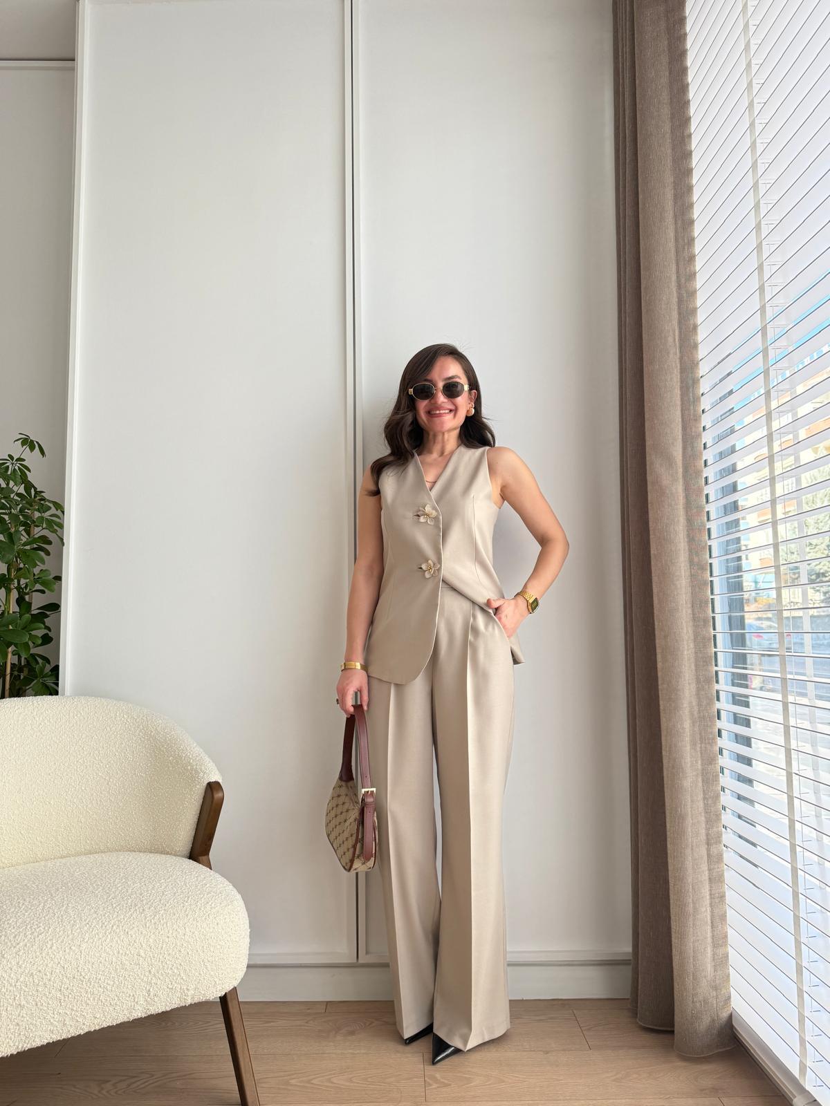 Taş Bronş Düğmeli Tasarım Yelek Pantolon Takım 8544