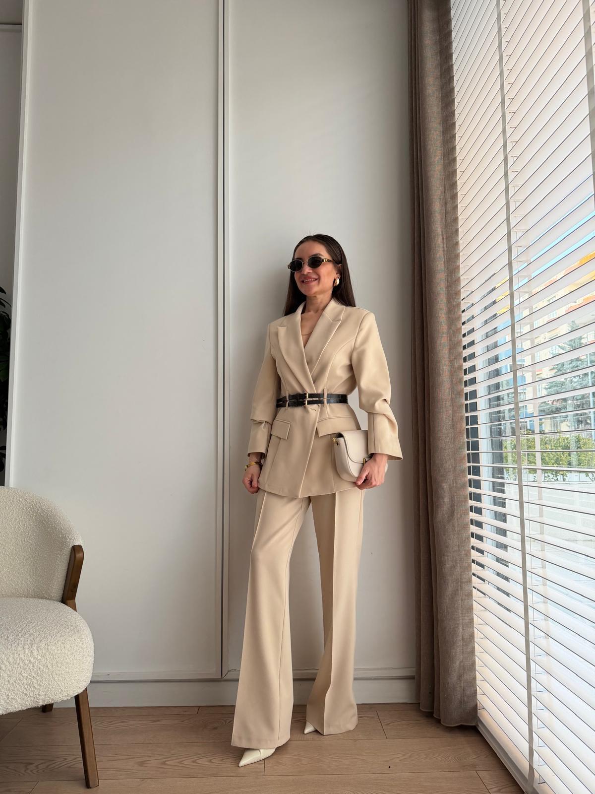 Taş Çift Kemerli Blazer Ceket Pantolon Takım 9268