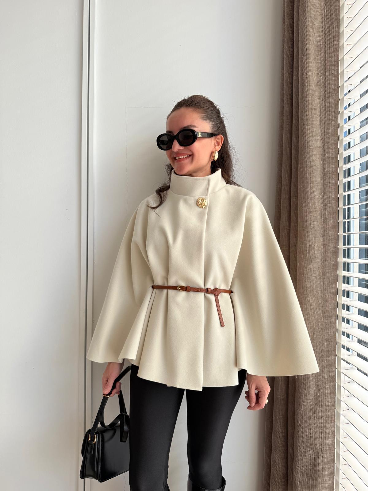 Taş Hakim Yaka Kemer Detaylı Panço 2603