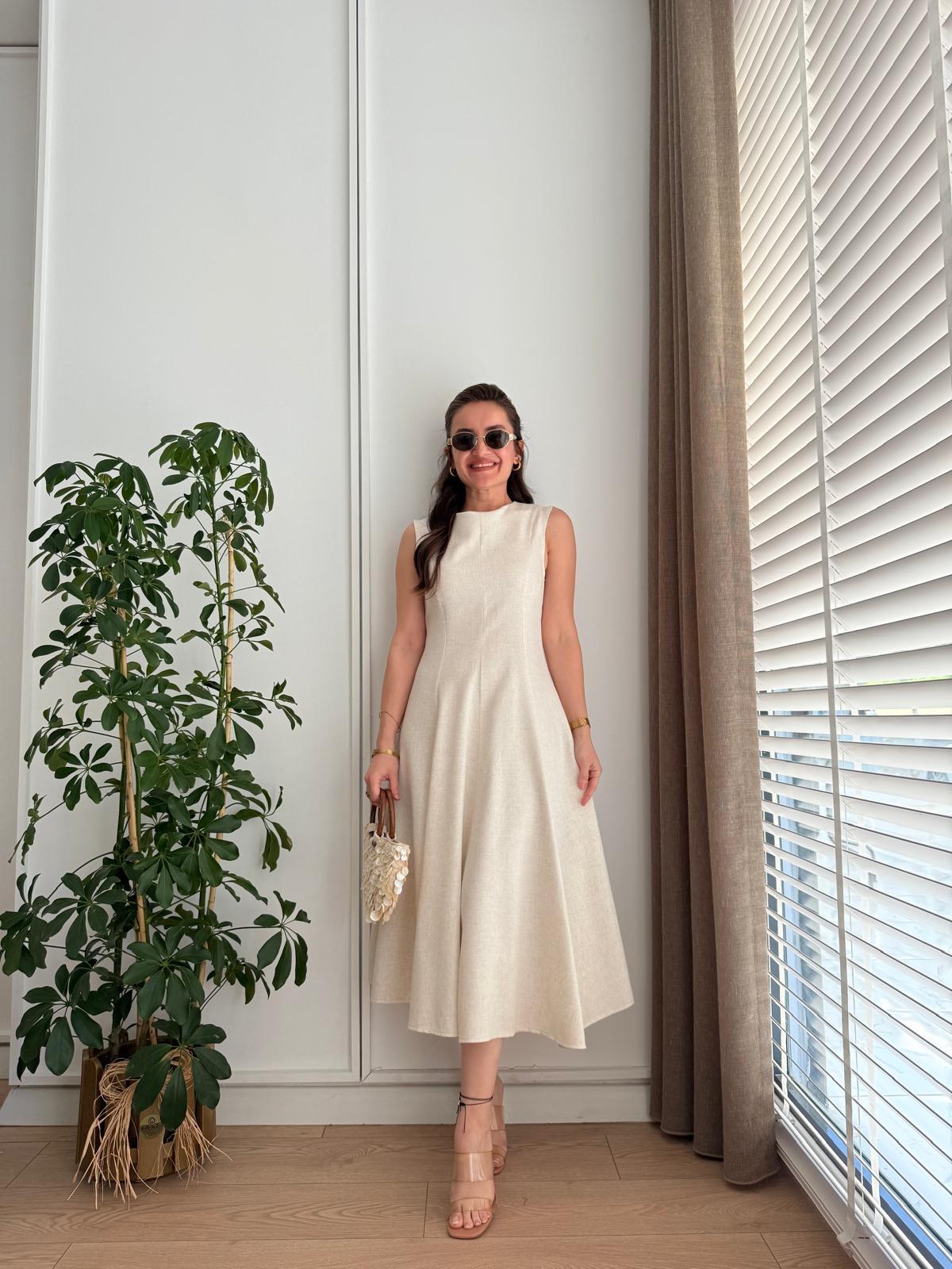 Taş Midi Boy Kloş Elbise 0426