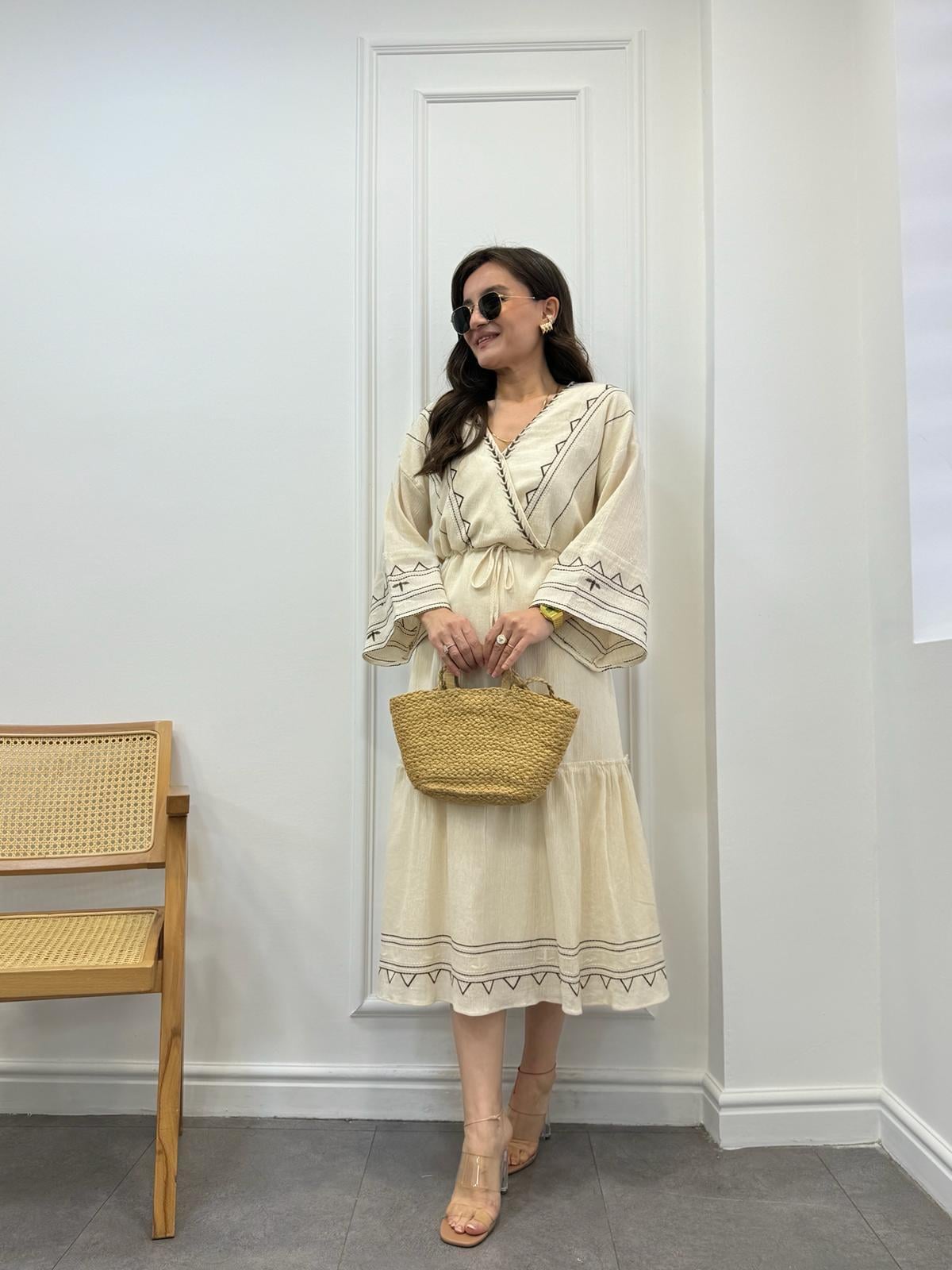 Taş Nakışlı Tasarım Keten Elbise 3082