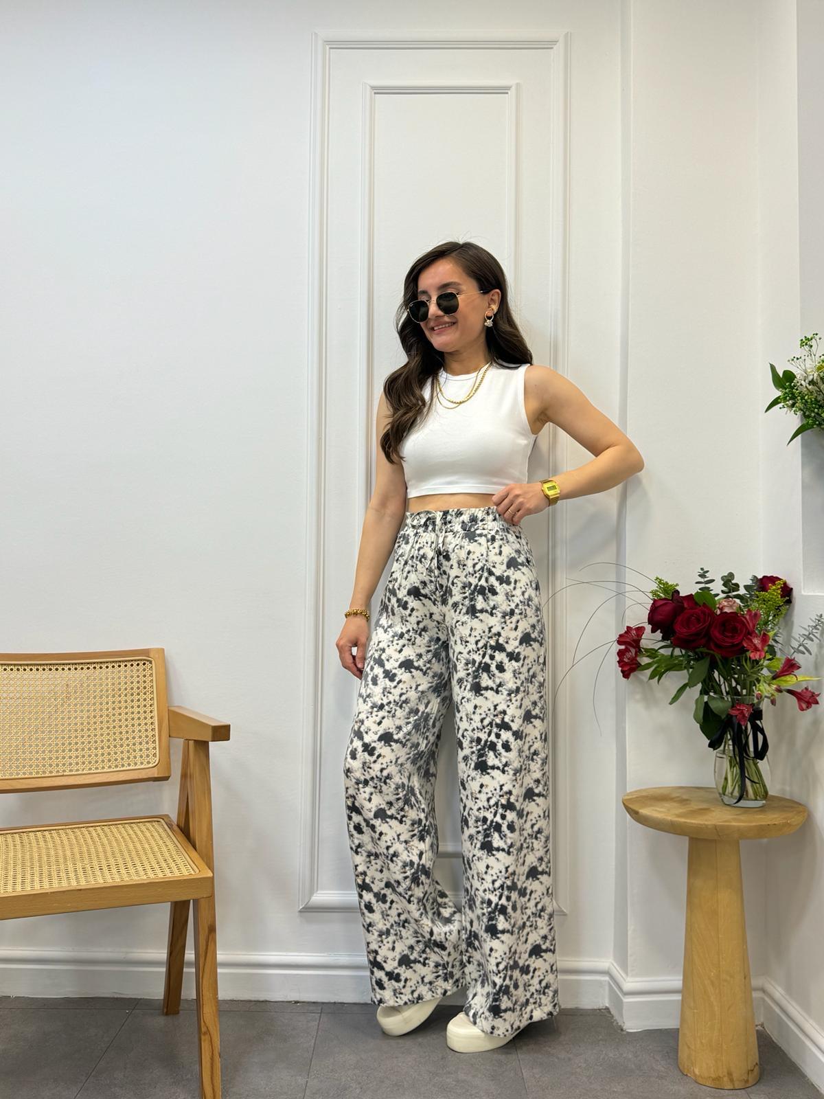 Taş Siyah Desenli Beli Lastikli Parlak Kumaş Salaş Pantolon 58633