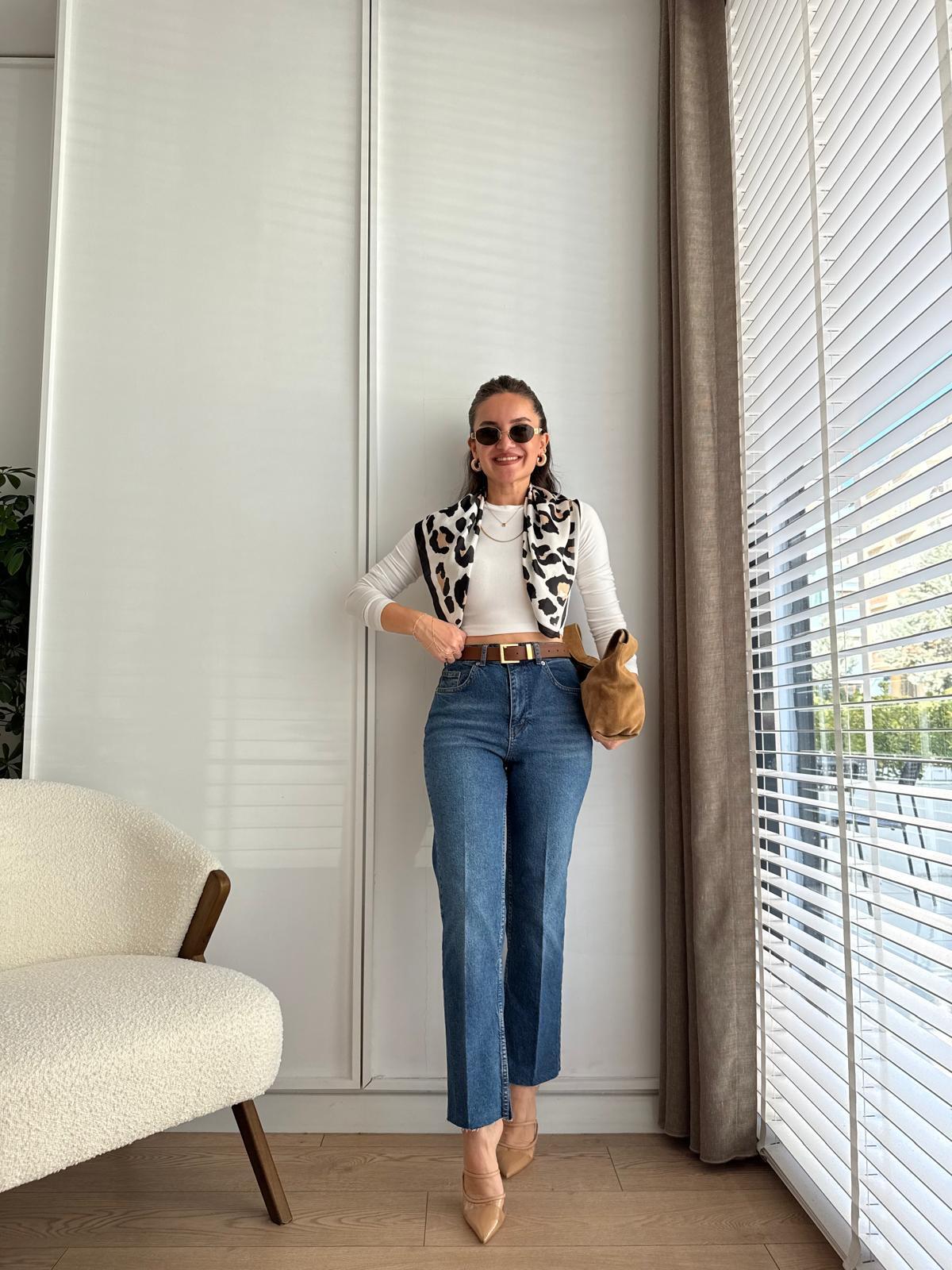 Taşlama Ütü İzli Boy Fit Jean 0570