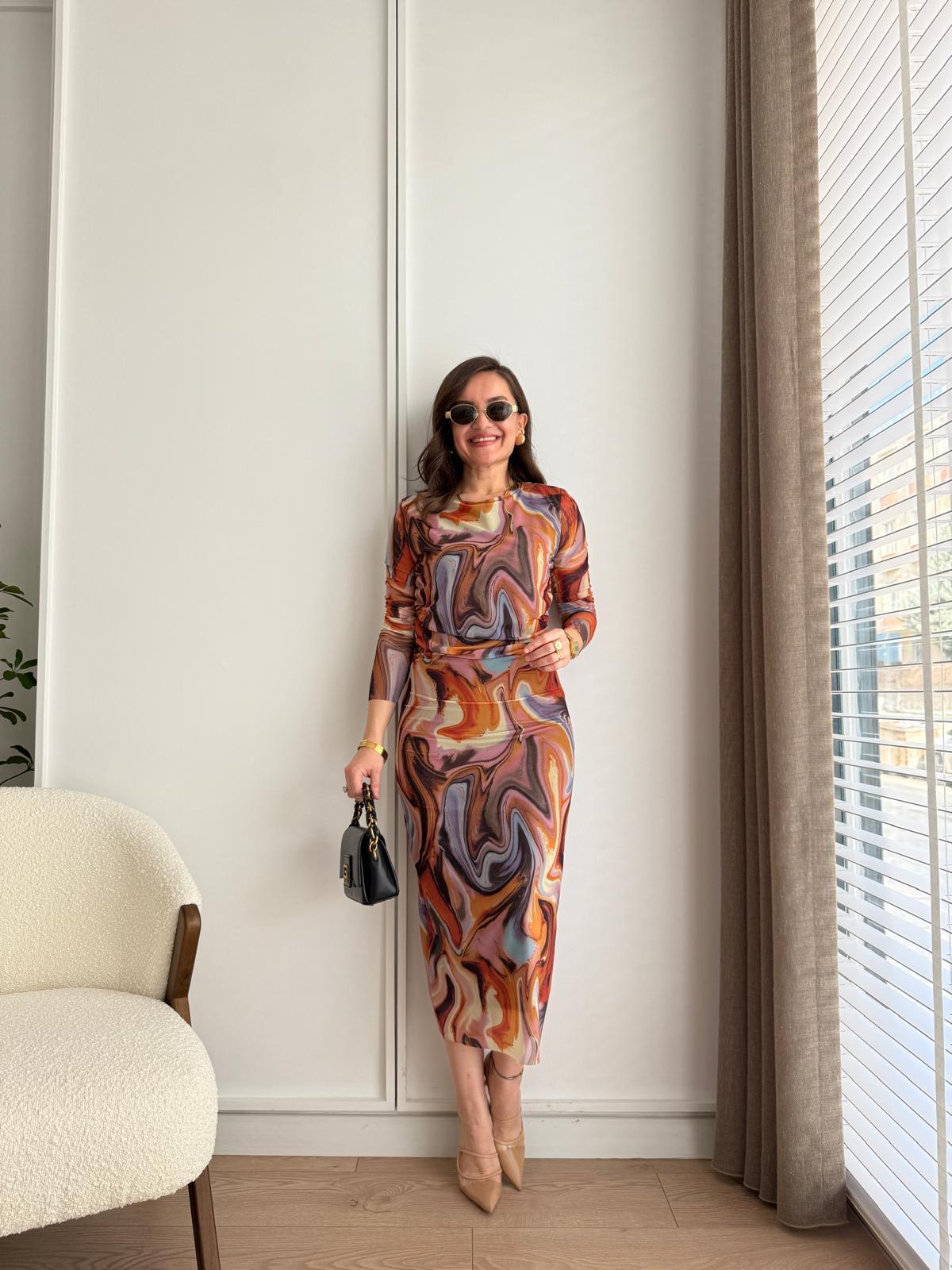 Turuncu Vatkalı Desenli Drapeli Tül Elbise 1193