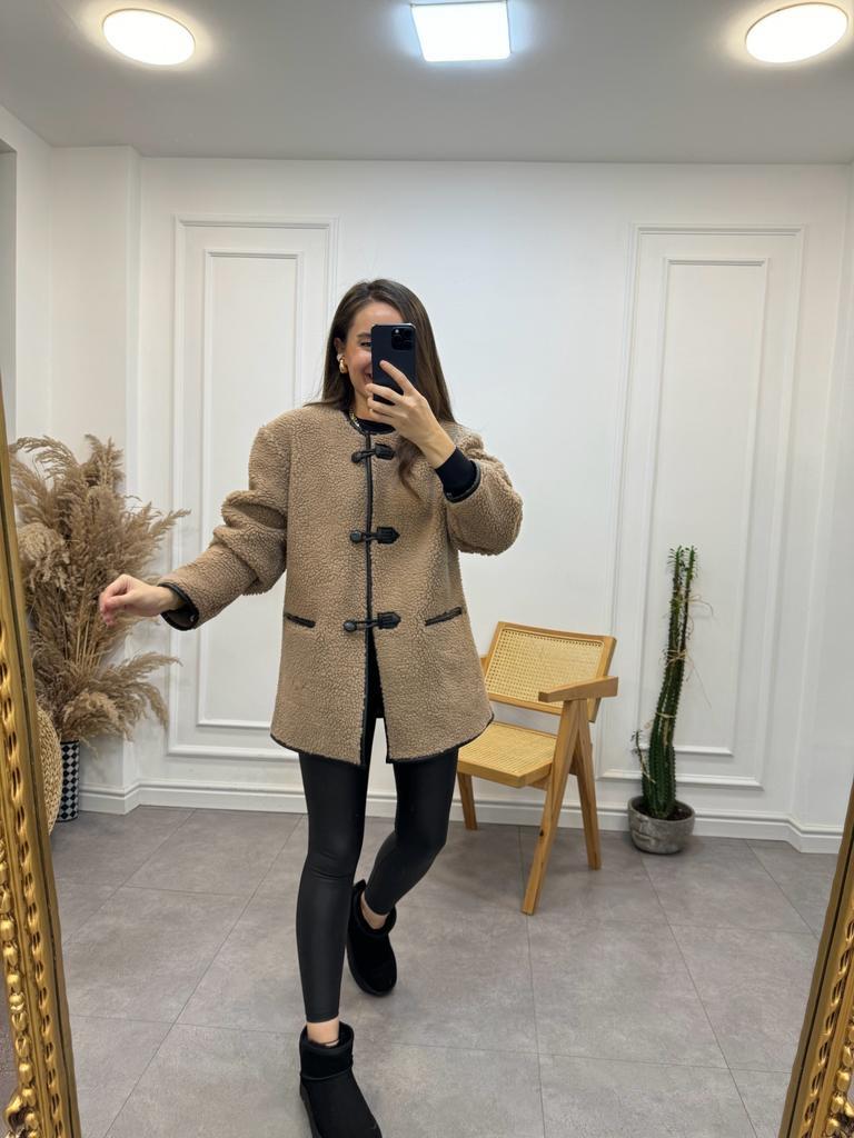 Vizon Lüx Kalite Düğme Detaylı Biyeli Teddy Mont 54445