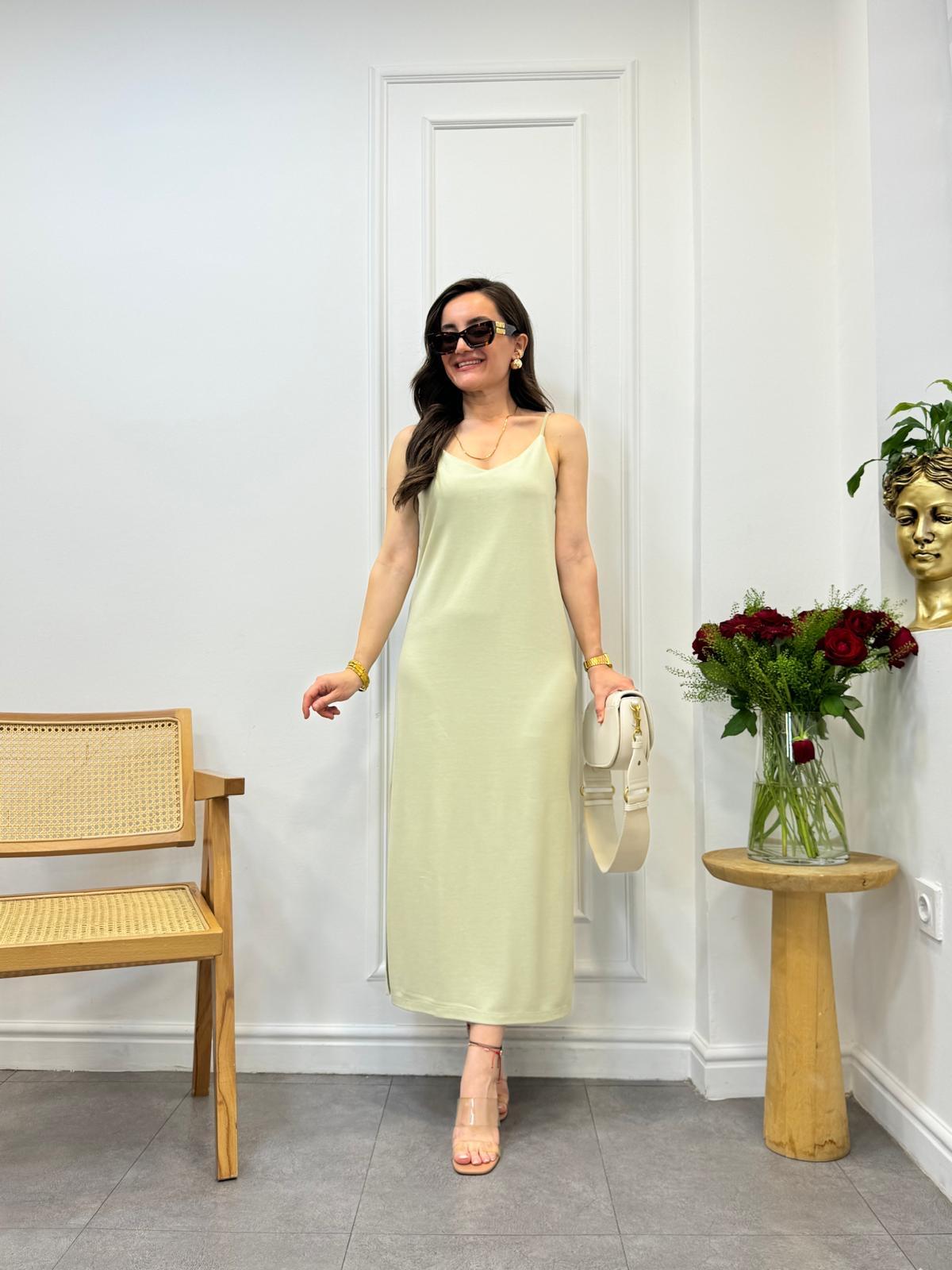 Yağyeşili İp Askılı Özel Dokulu Kenarı Yırtmaçlı Elbise 0060