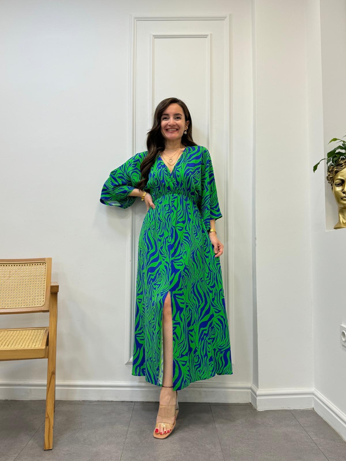 Yeşil Desenli Bel Lastikli Yırtmaç Detaylı Elbise 2966