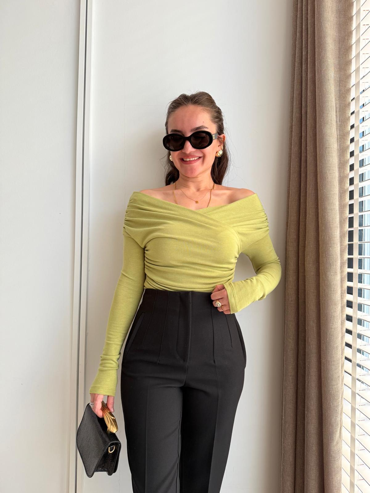 Yeşil Drape Detaylı Bluz 0663